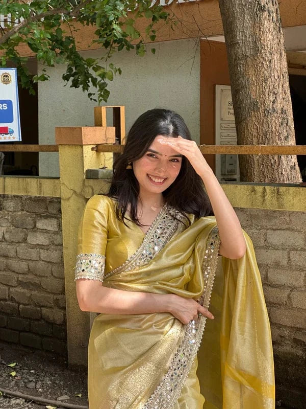 Kareena - Soft Tissue Banarasi Silk Saree