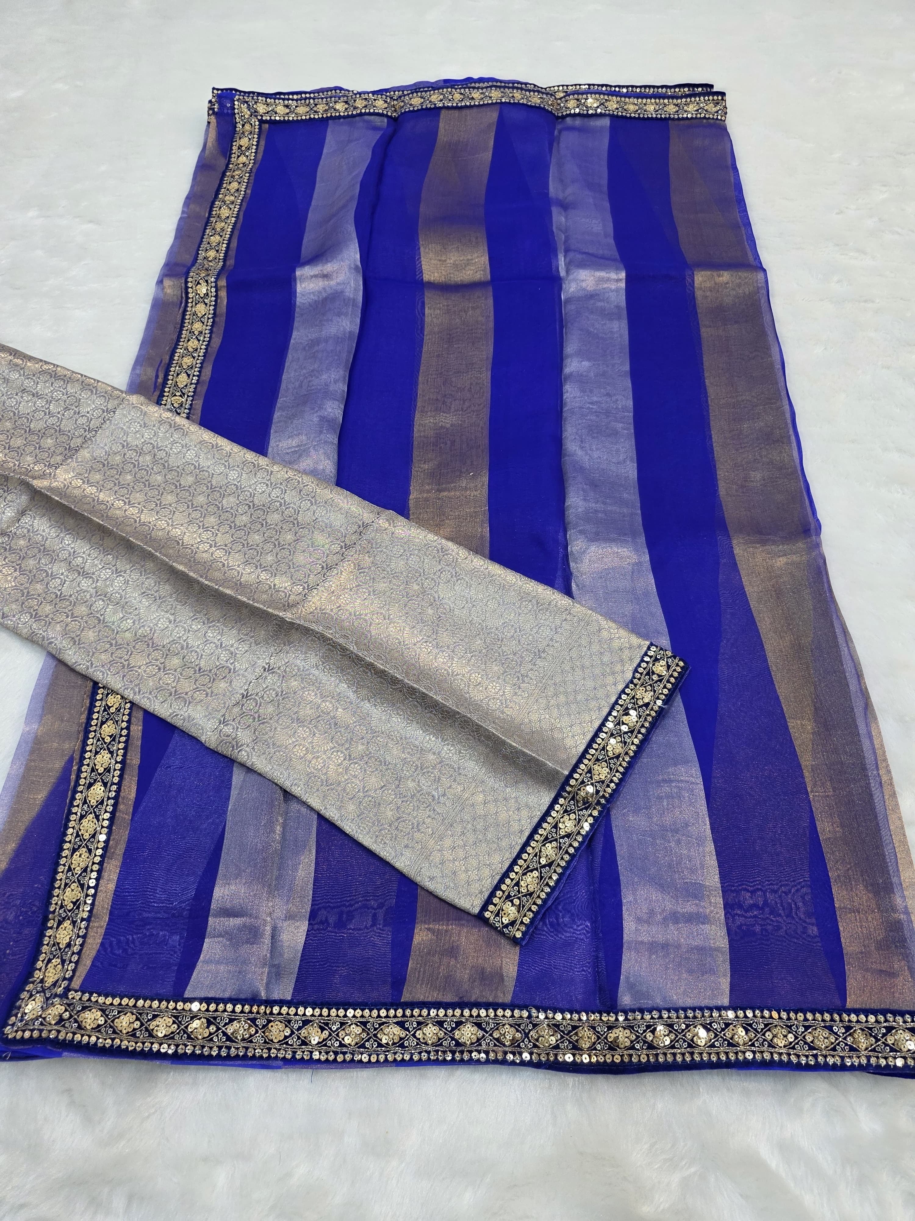Vandana - Pure Kora Silk Handwoven Kadhua Saree