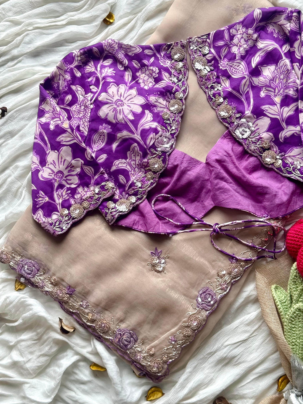 Raha Premium Elegance – Tissue Silk Saree with Multicolour Sequin Detailing