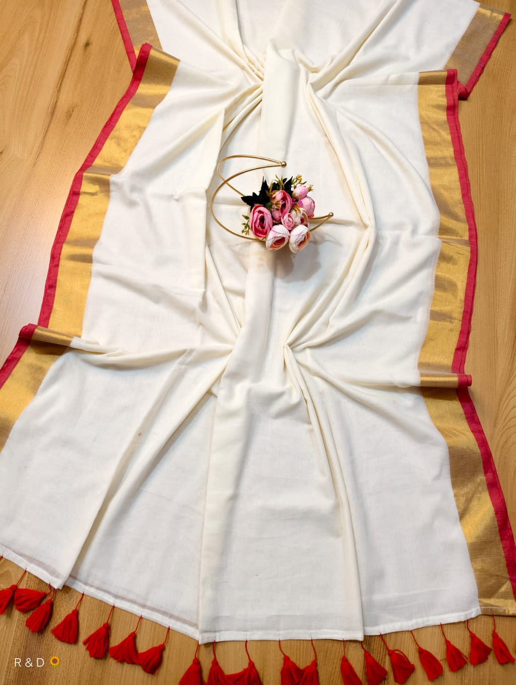 Anaka - 120 Mul Mul Handloom Cotton Saree