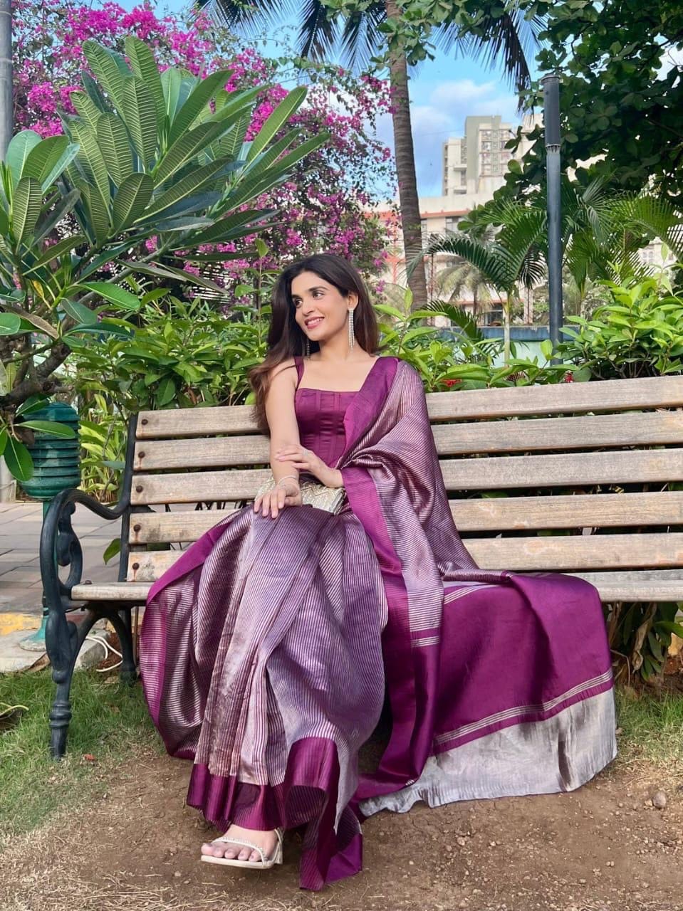 Raashi- Pure Tissue Silk Saree