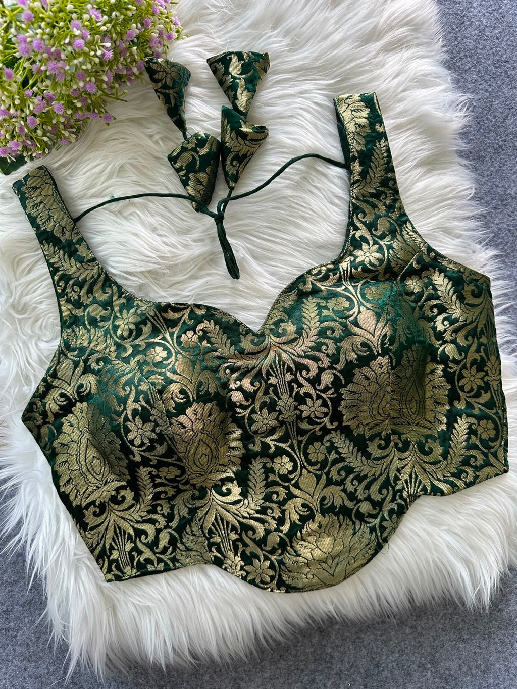 Dilbur - Banarasi silk Padded Corset Blouse