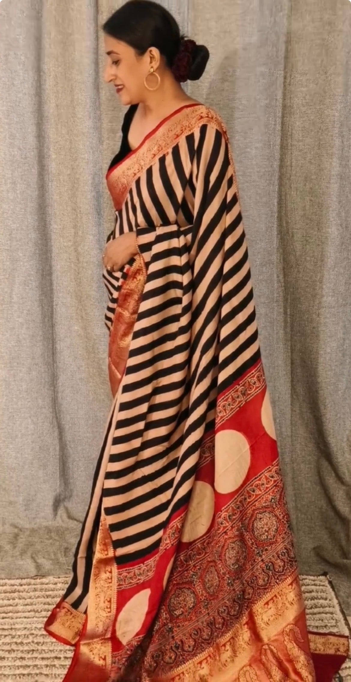 Aami - Pure Dola Silk weaving Saree