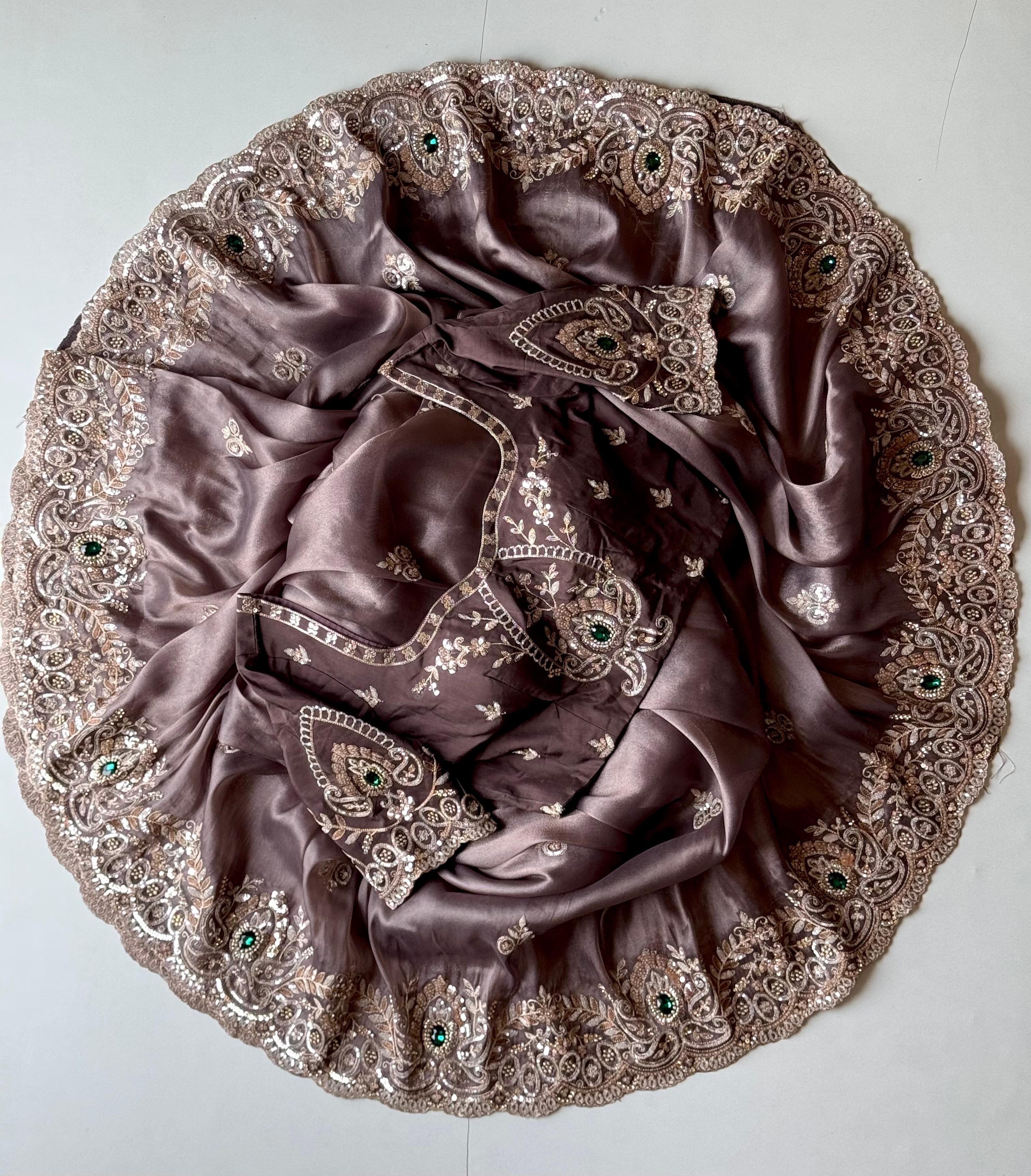 Yuva - Designer Handwork Saree