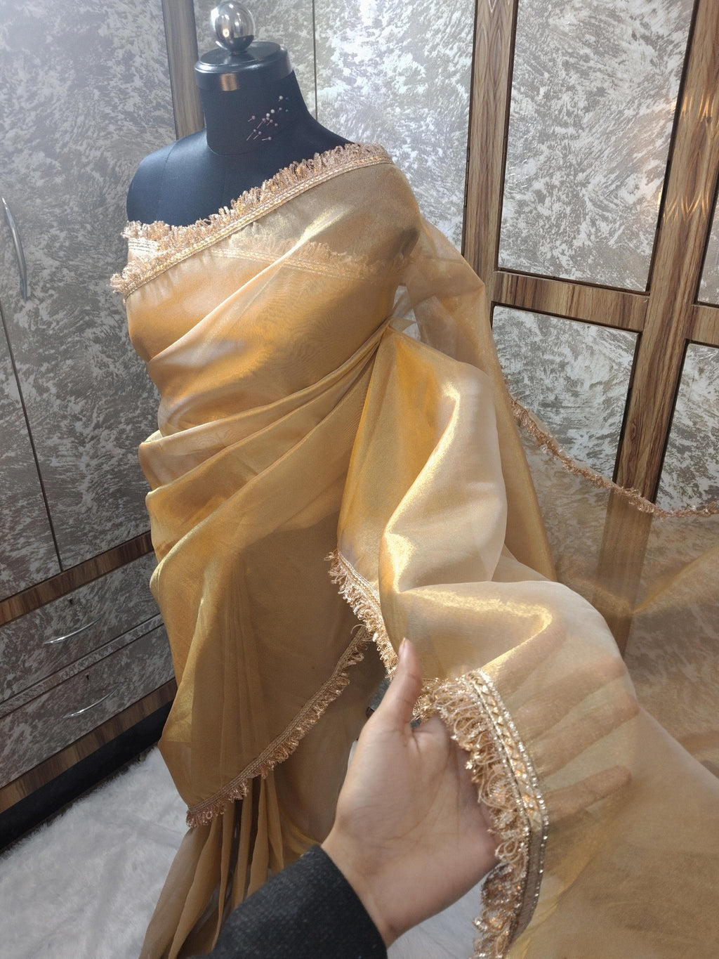 Driti - Tissue Silk Saree