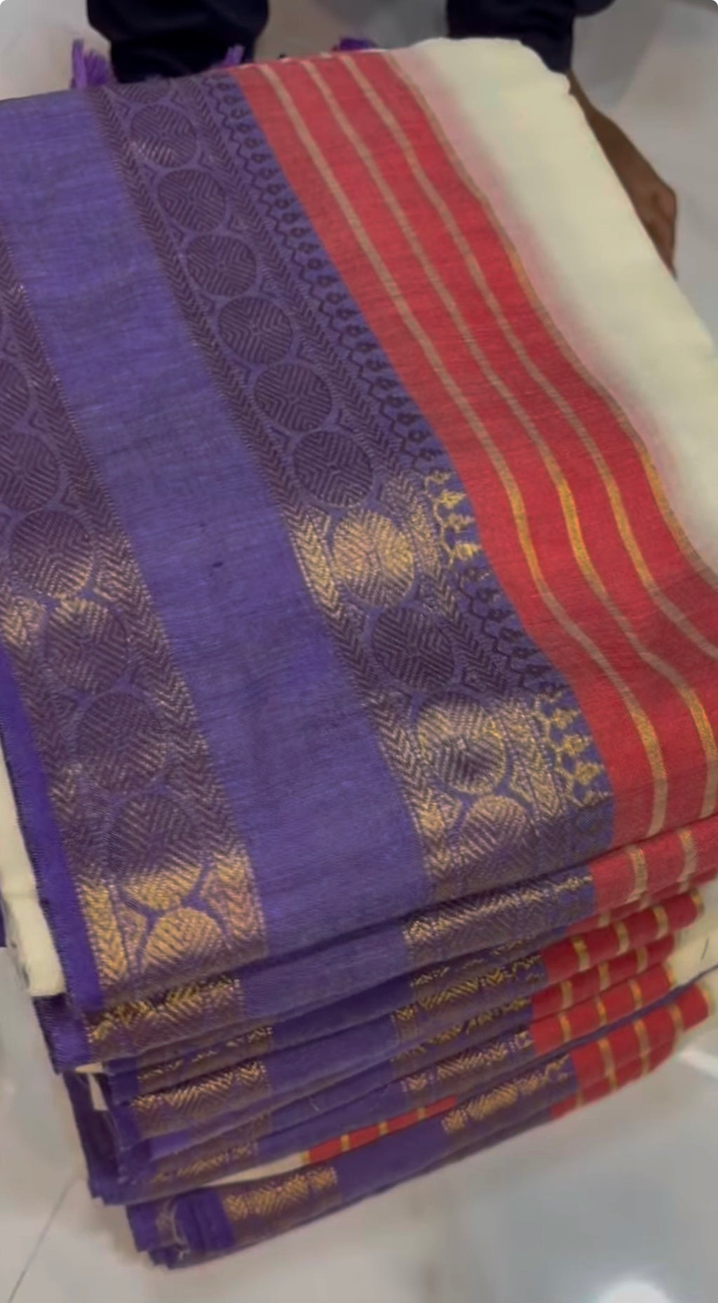 Shamili - 120 Mul Mul Cotton Saree