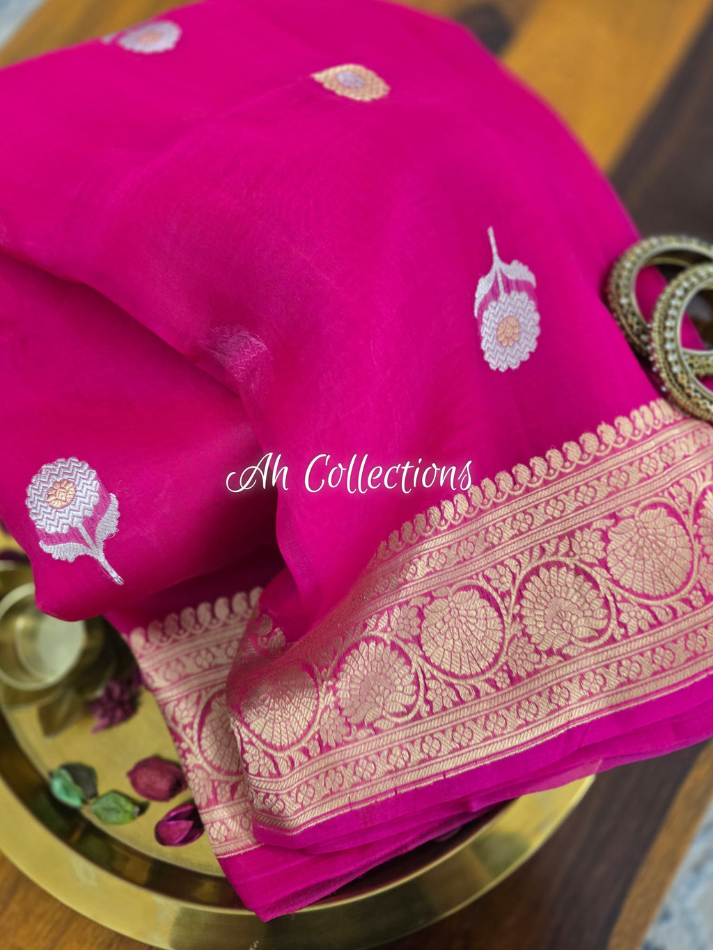 Chahat - Handwoven Kaduwa Kora Silk Saree