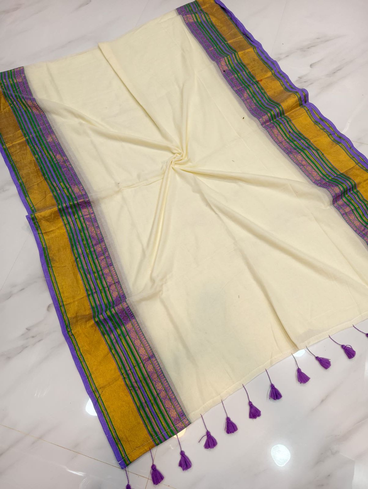 Sobita - 120 Mul Mul Handloom Cotton Saree