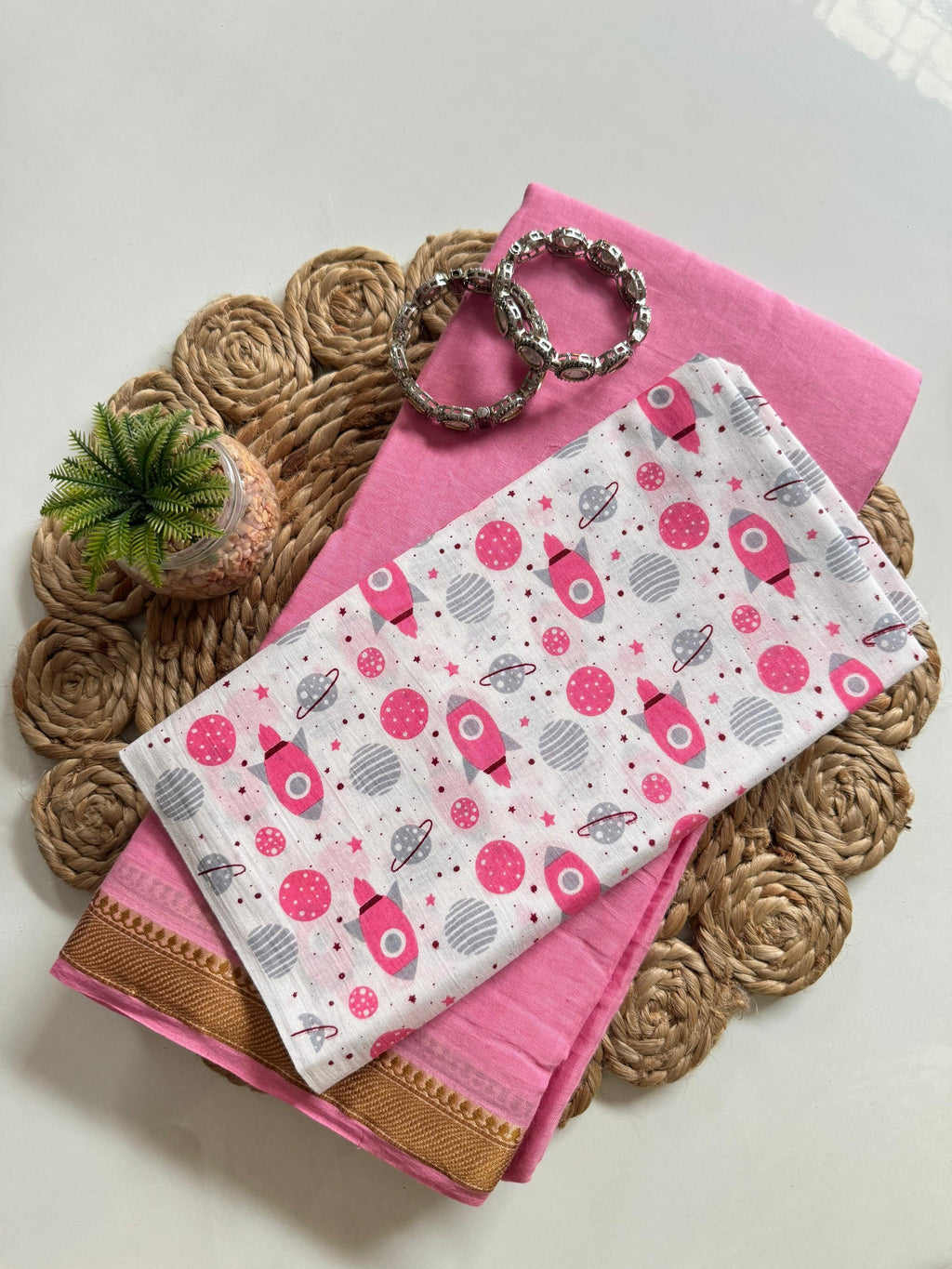 Navami Mul Cotton Saree – Resham Weaving Border with Tassels