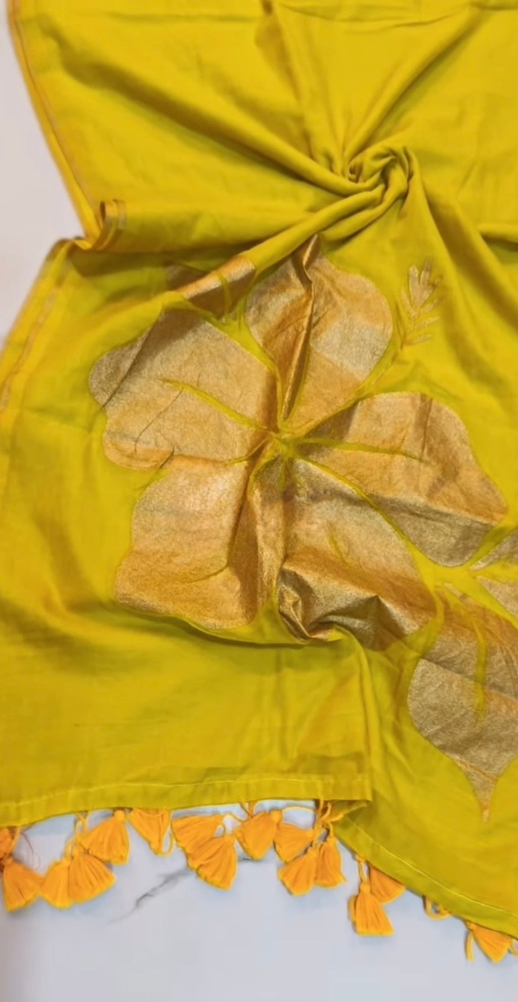 Phool - Mulmul Cotton Saree