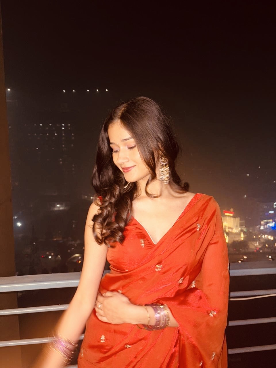 Malar - Crepe Shimmer saree