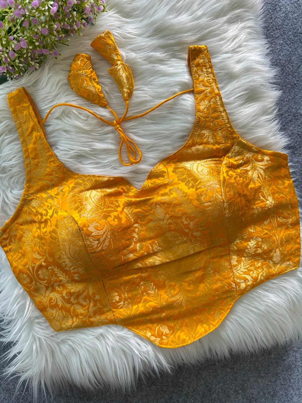 Dilbur - Banarasi silk Padded Corset Blouse