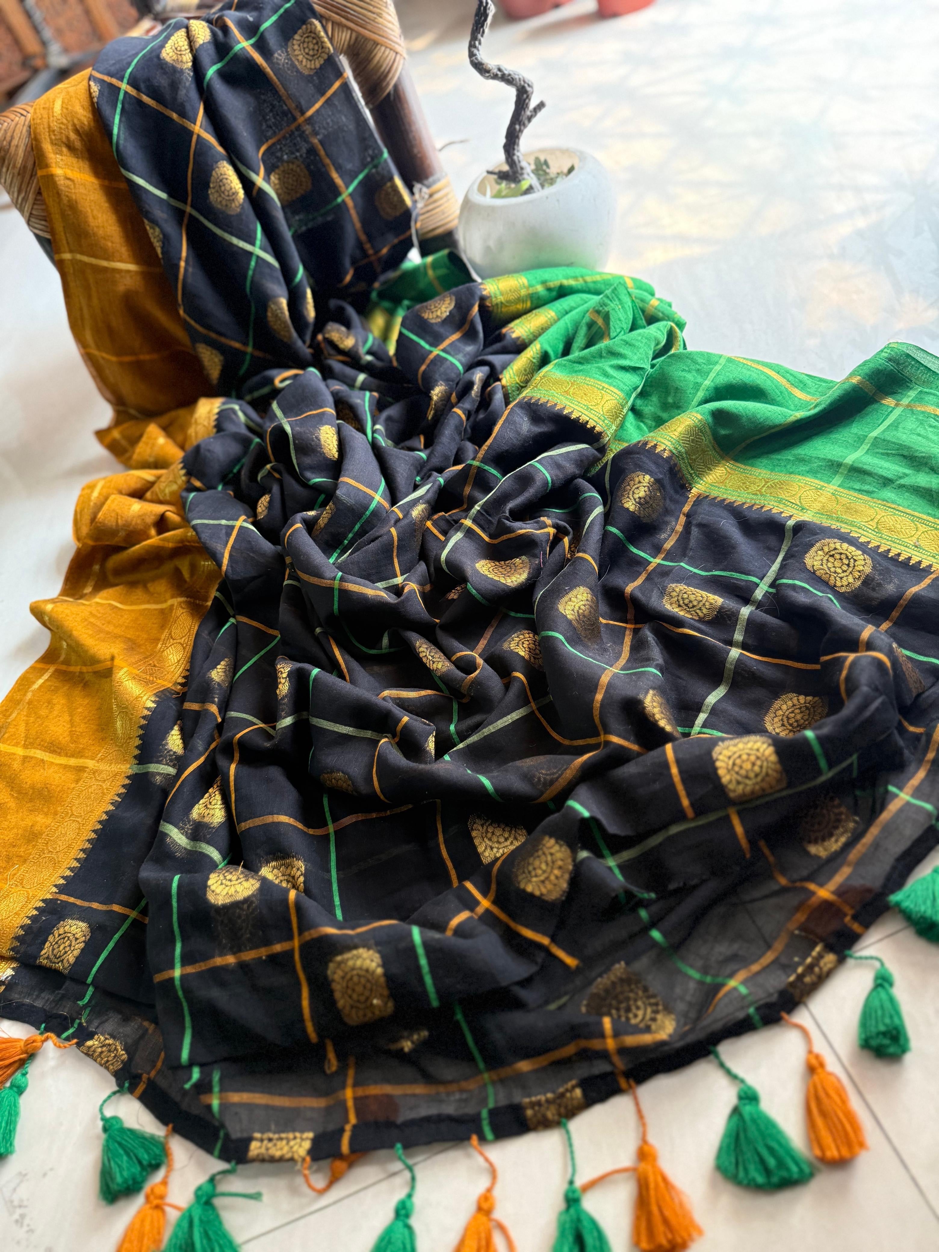 Savika - 120 Mul Mul Handloom Cotton Saree