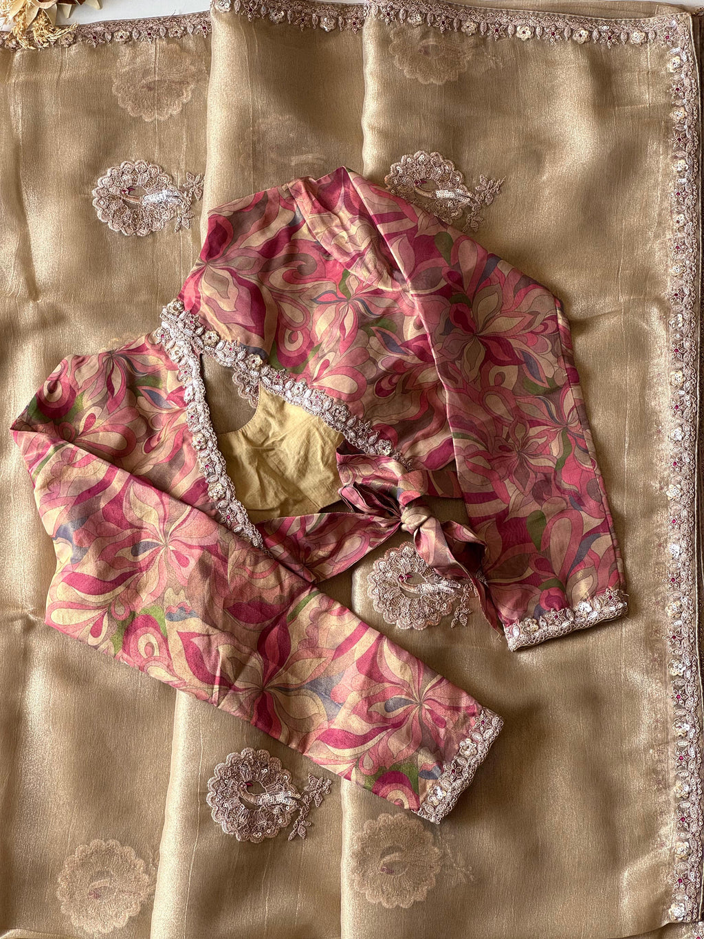 Sandy - Premium Crunchy Tissue Silk Saree
