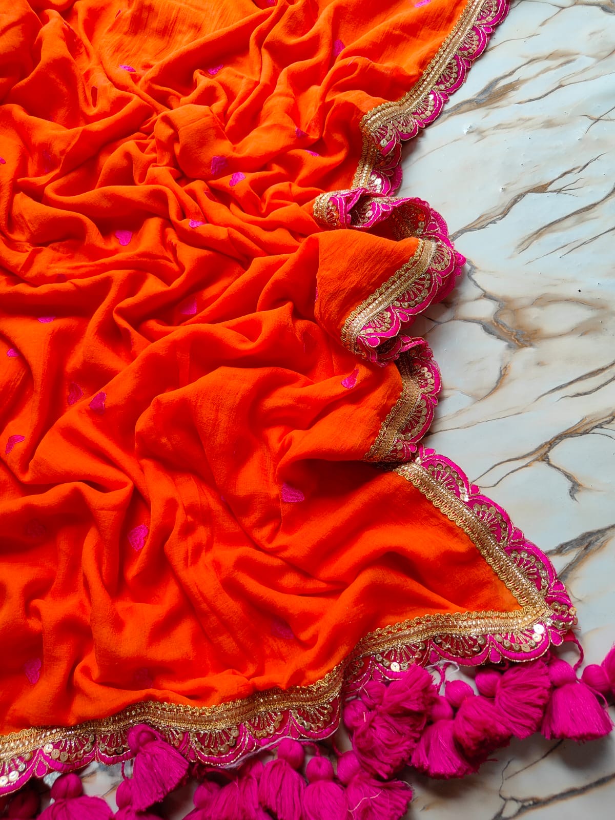 Mouni - Mul Cotton Hand Embroidered Saree with Lace Border