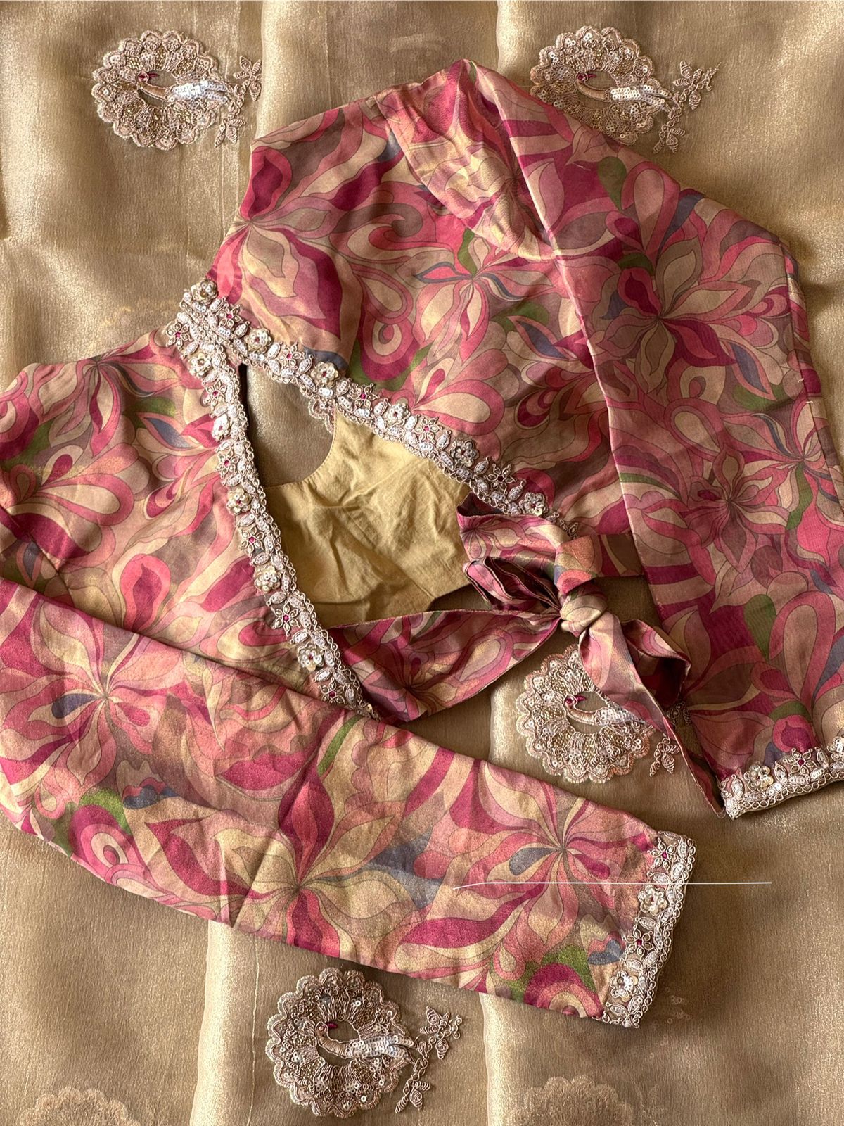 Sandy - Premium Crunchy Tissue Silk Saree