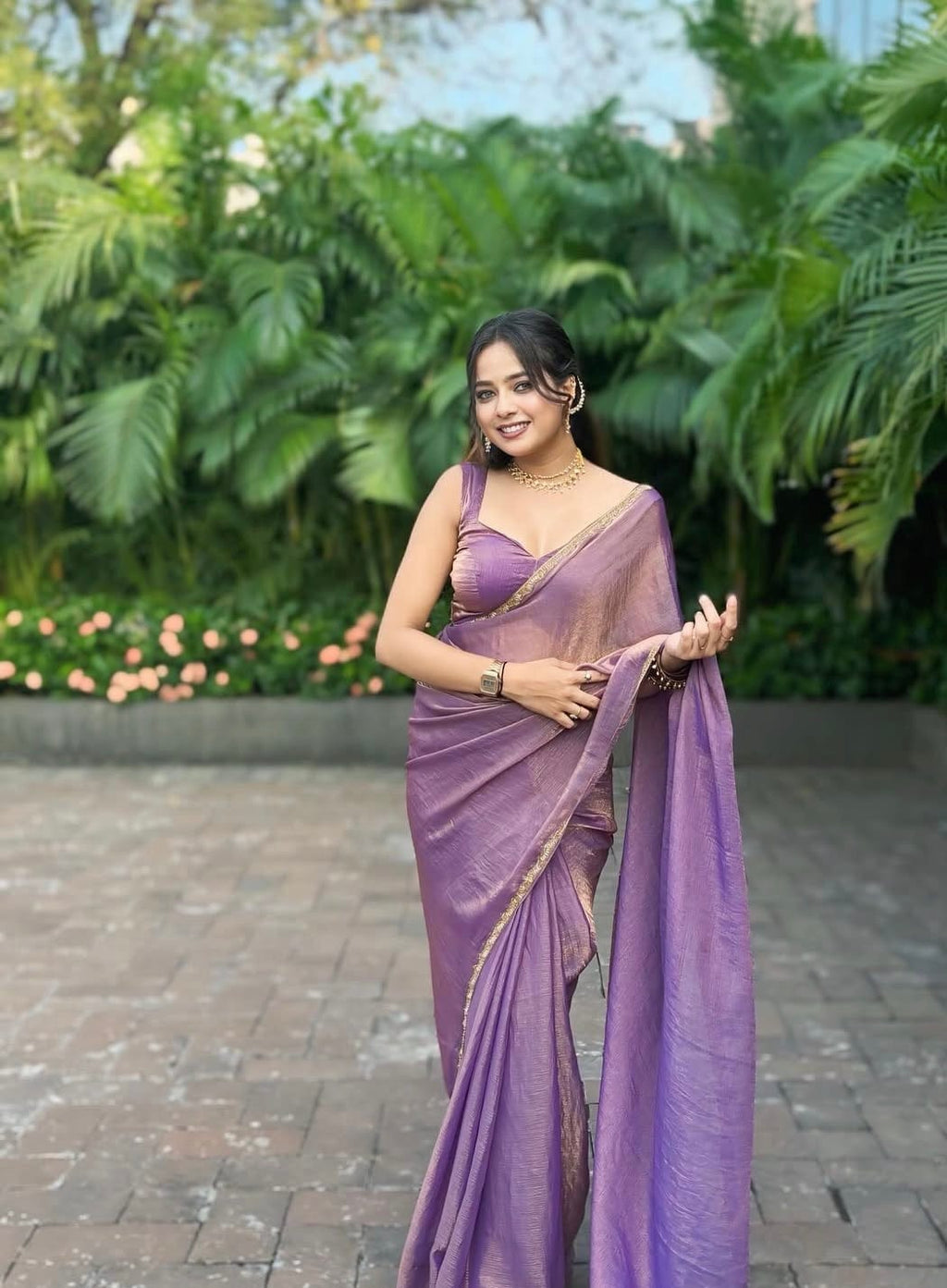 Madhuri - Flowy sheer Chiffon saree