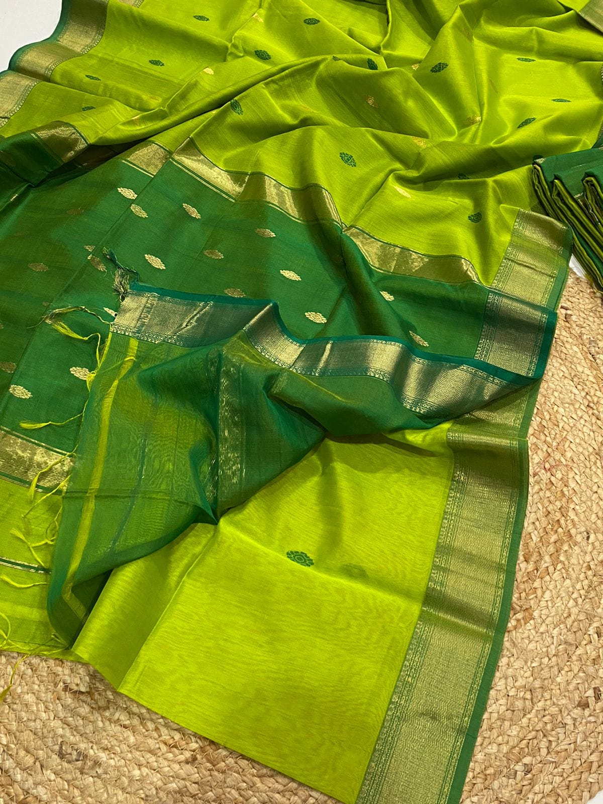 Ela - Grace in Green – Maheswari Silk Elegance