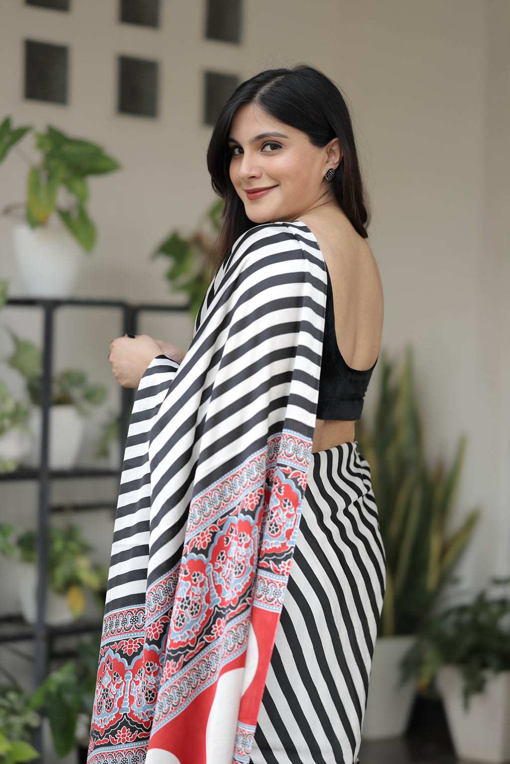 Nyla - Crepe silk Saree