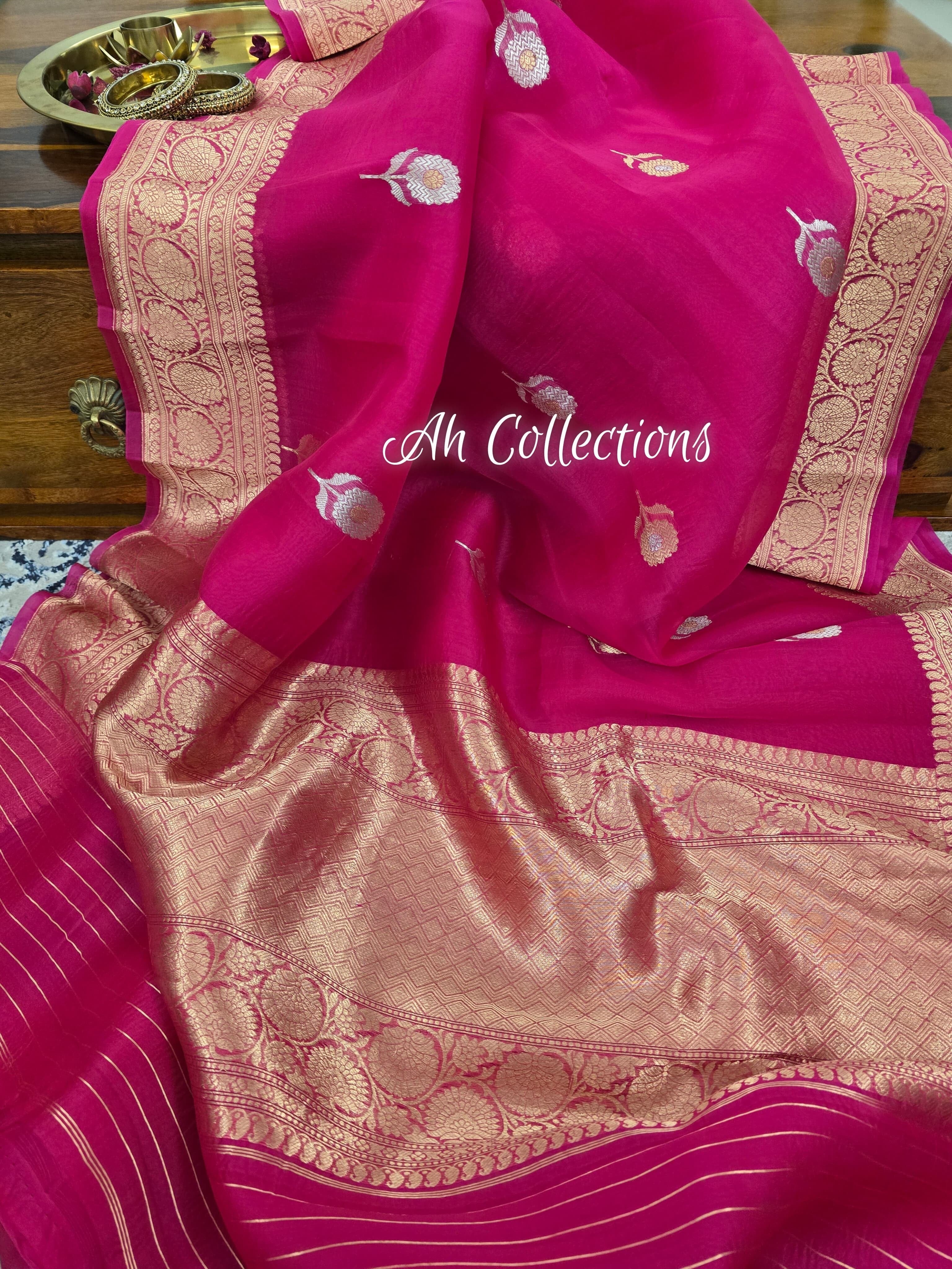 Chahat - Handwoven Kaduwa Kora Silk Saree