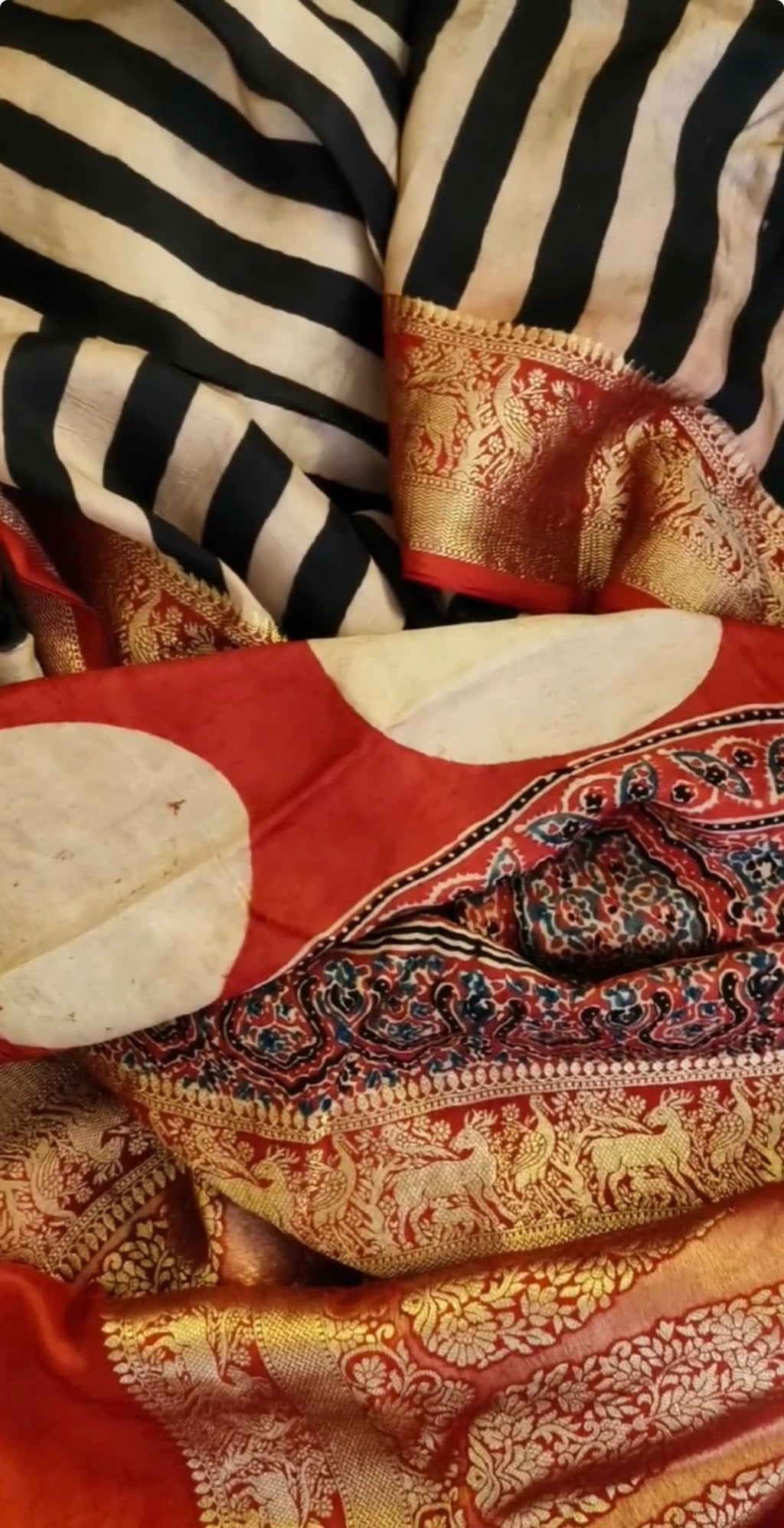 Aami - Pure Dola Silk weaving Saree