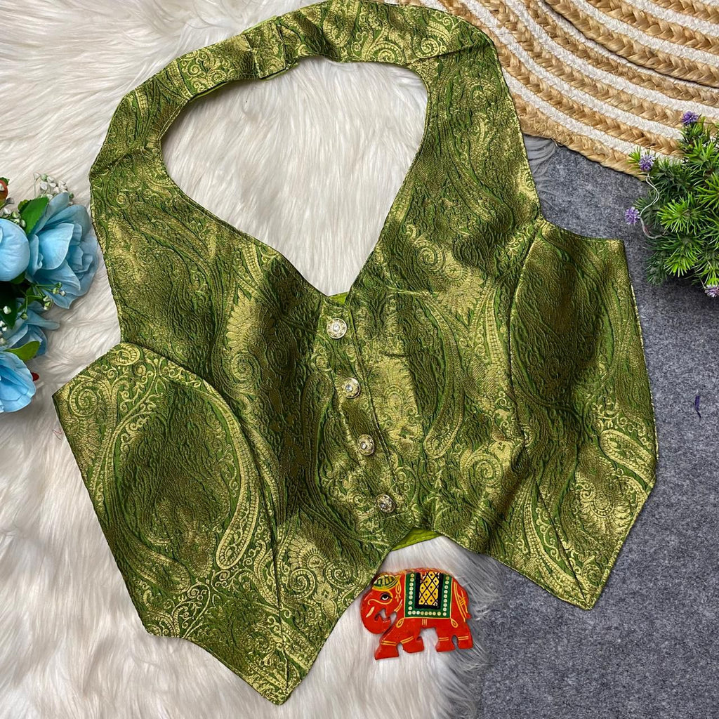 Urfi - Banarasi silk Padded Blouse