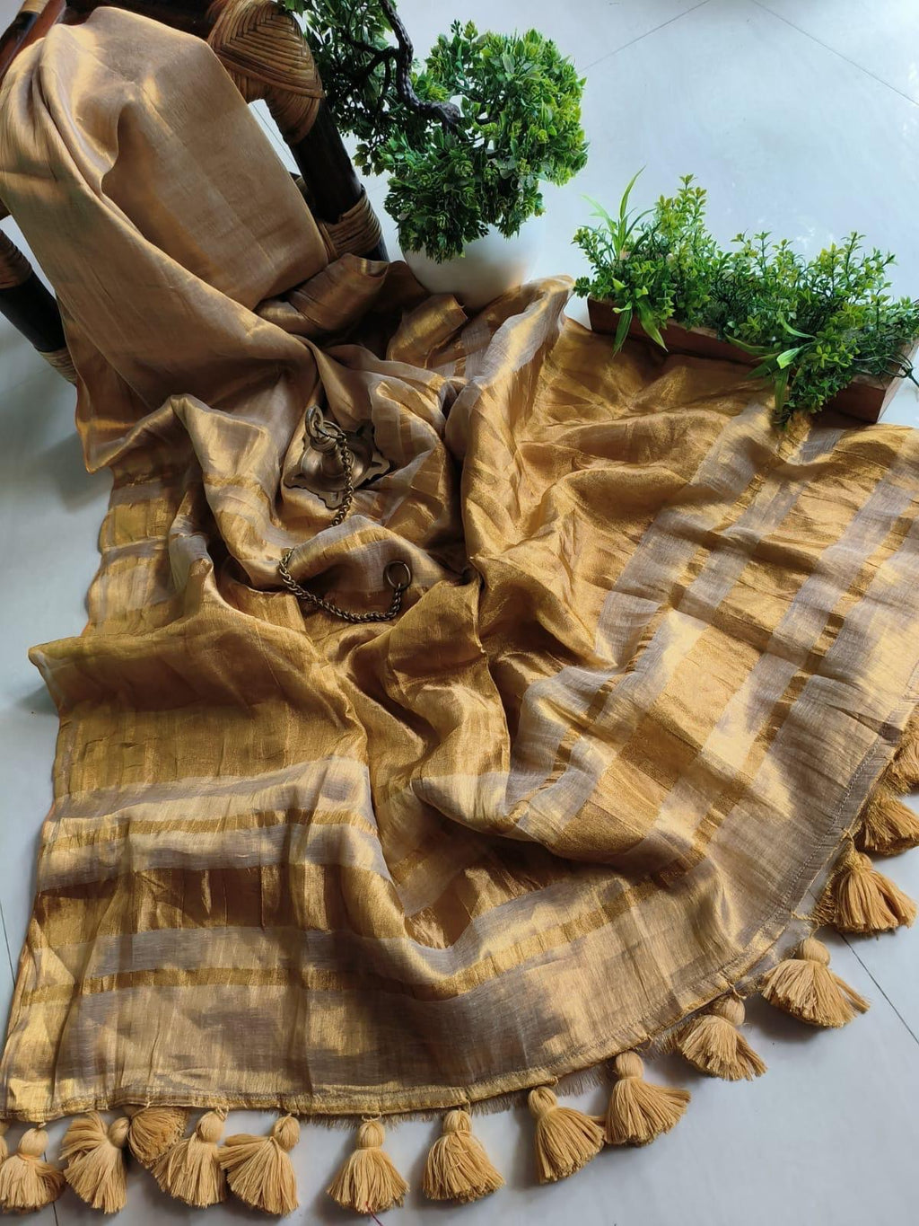 Nirthaya - Gold Tissue Soft Linen Saree