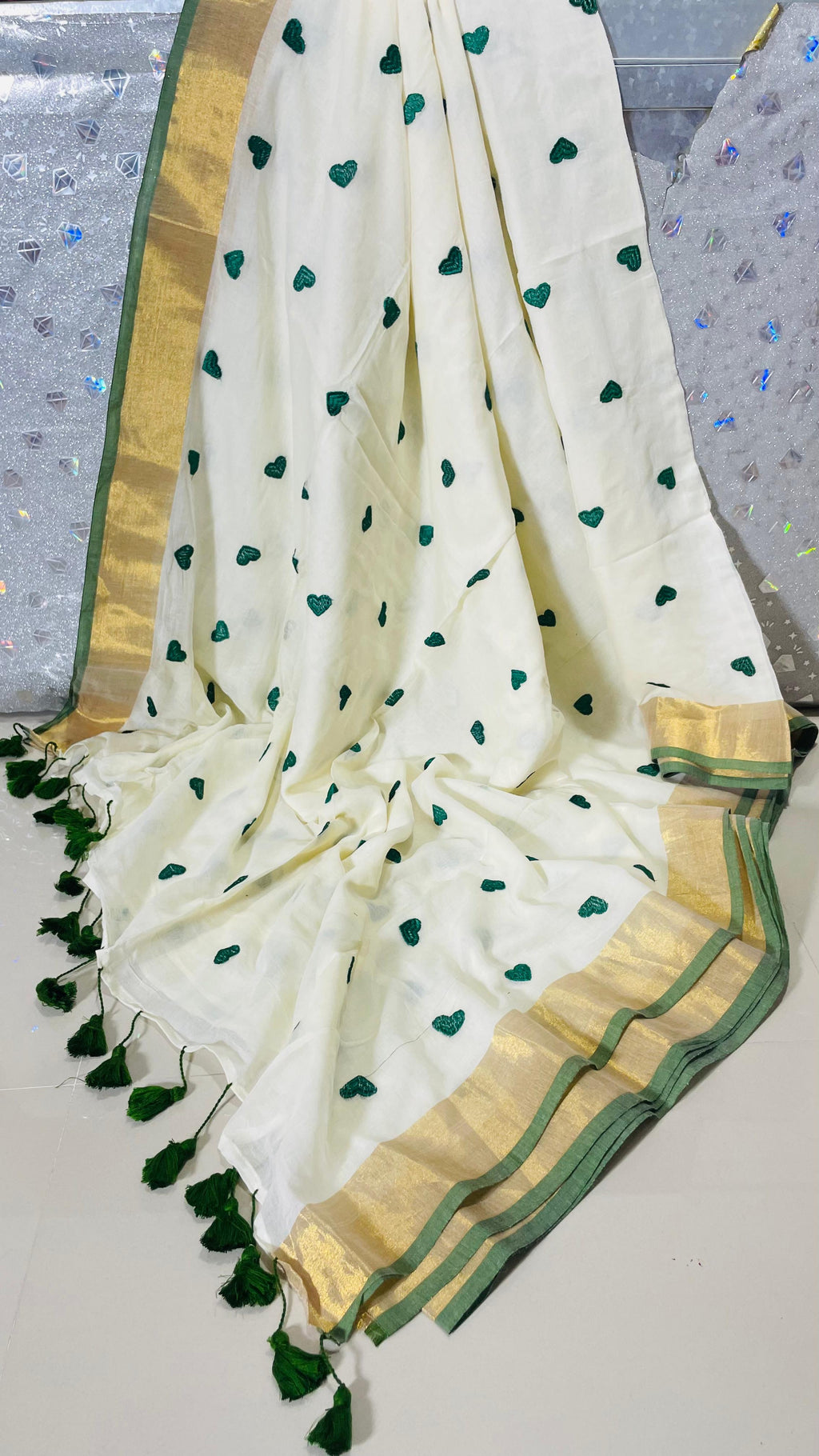 Saranya - 120 Mul Mul Handloom Cotton Saree
