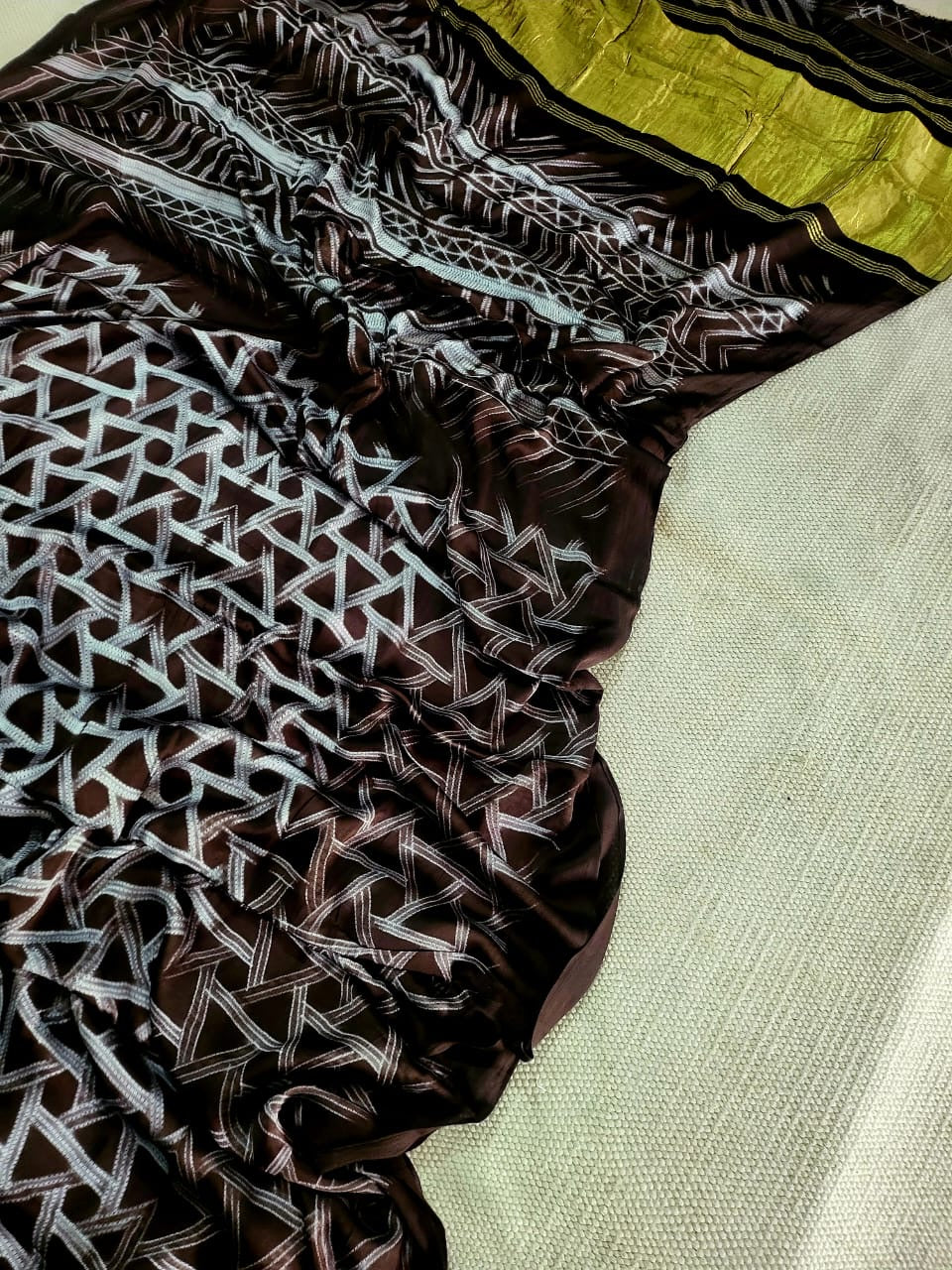 Tanira - Pure Modal Silk with Tissue pallu