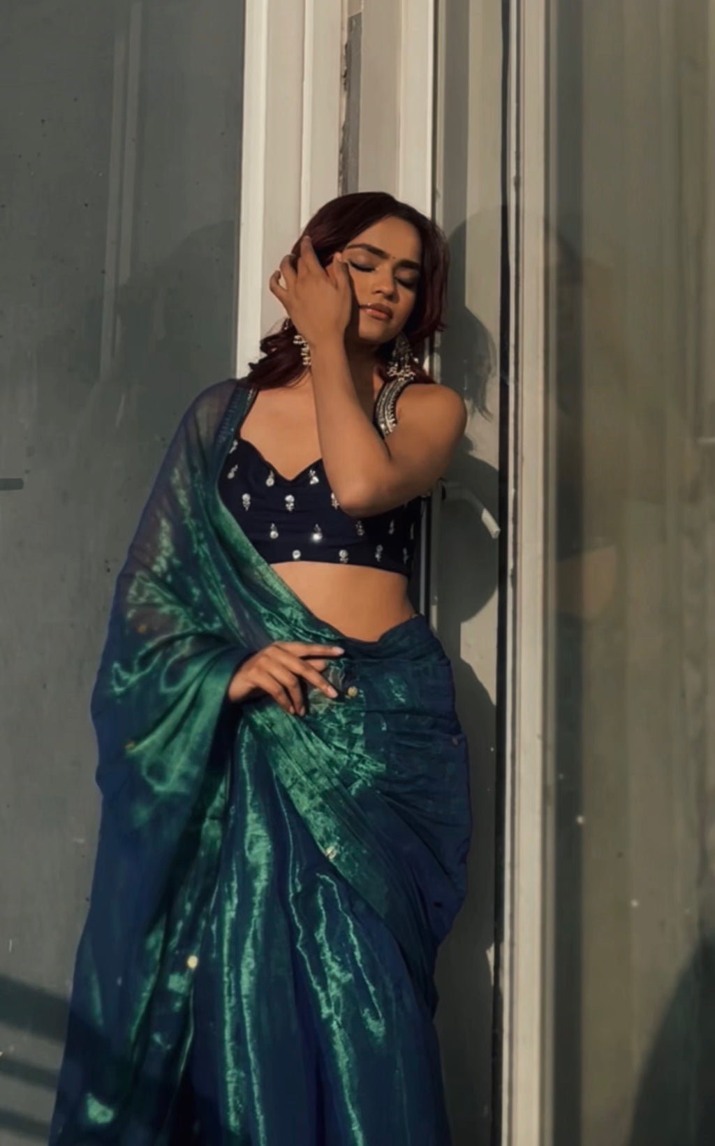 Tatva - Handloom Tissue Silk Saree
