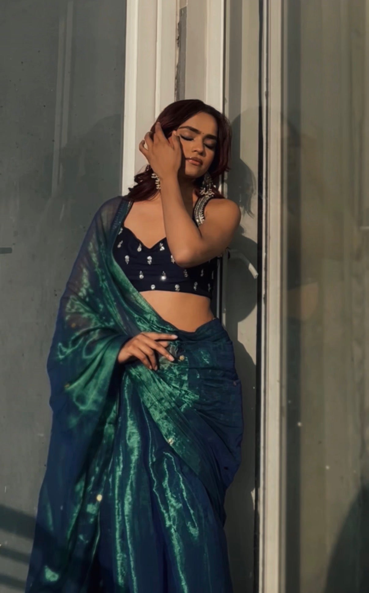 Tatva - Handloom Tissue Silk Saree