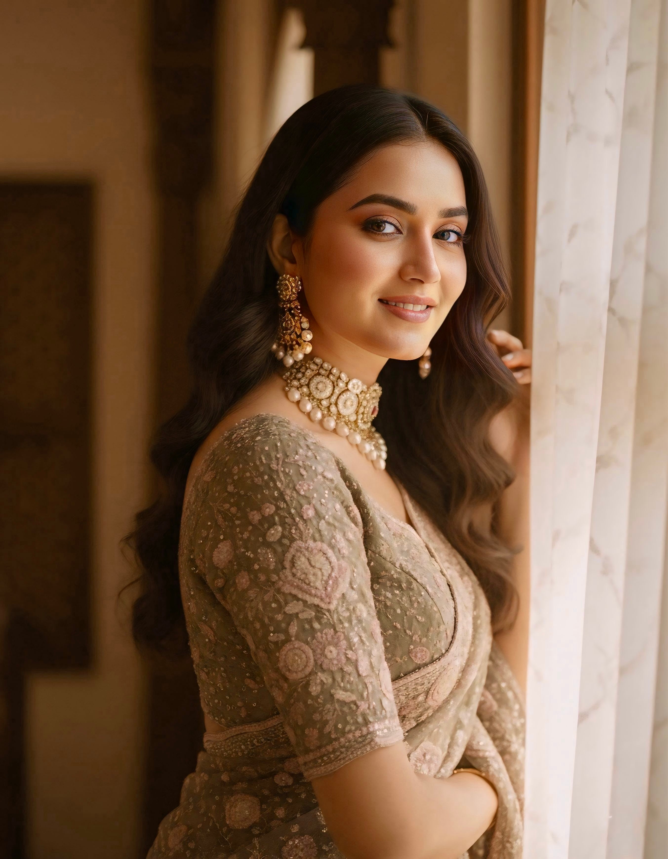 Sristi - Designer Heavy Net Handwork Saree