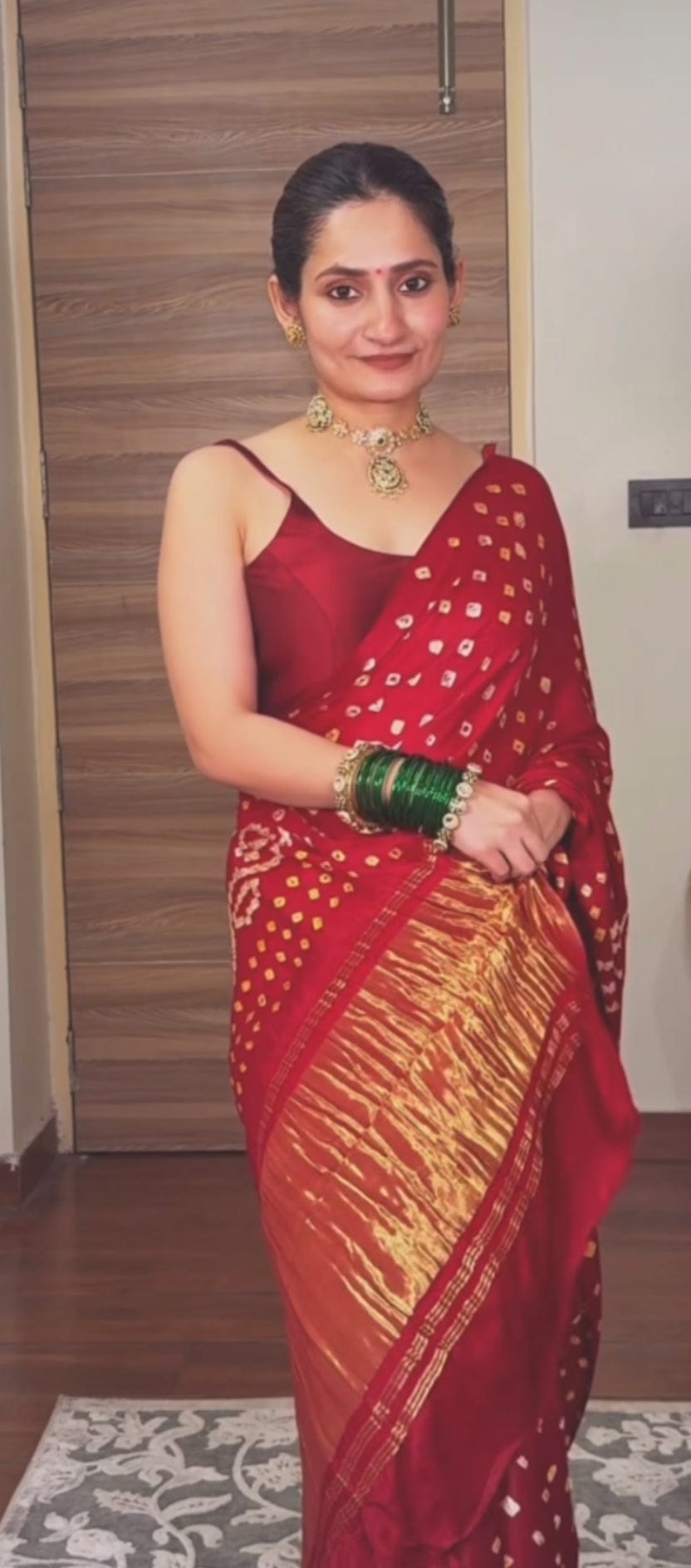 Nava - Bandhej Saree with Unstitched Blouse