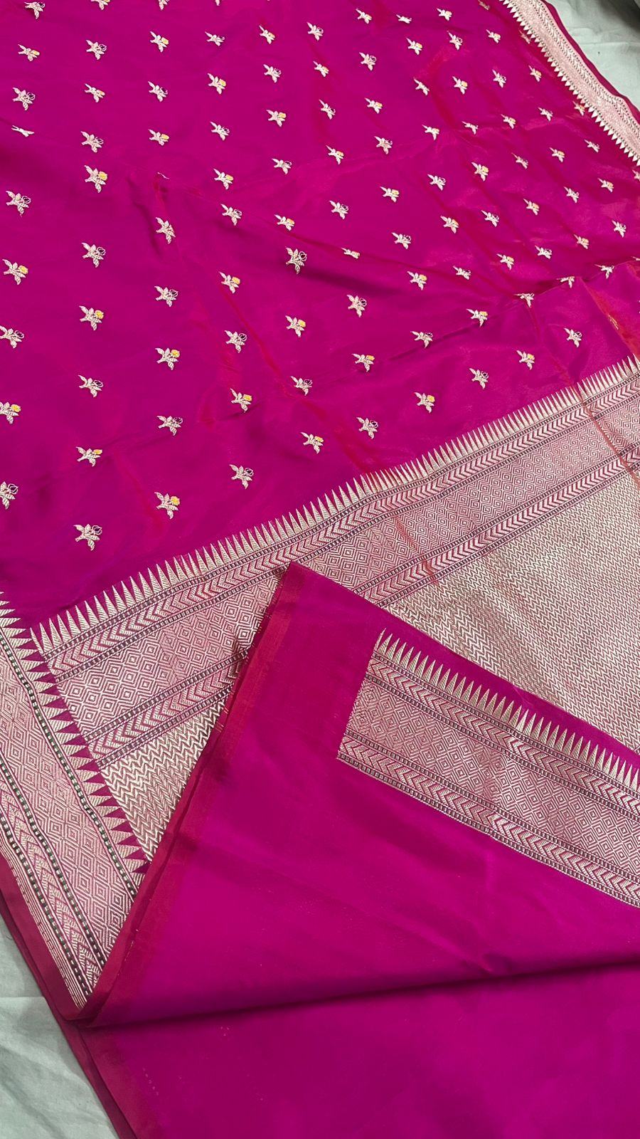 Ikatara - Banarasi Pure Katan Silk Meenakari Saree