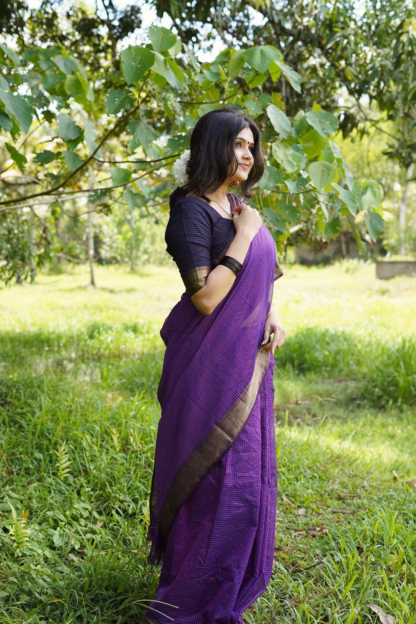 Silpa - Maheshwari Silk Saree – Royal Purple with Golden Zari Handloom Border