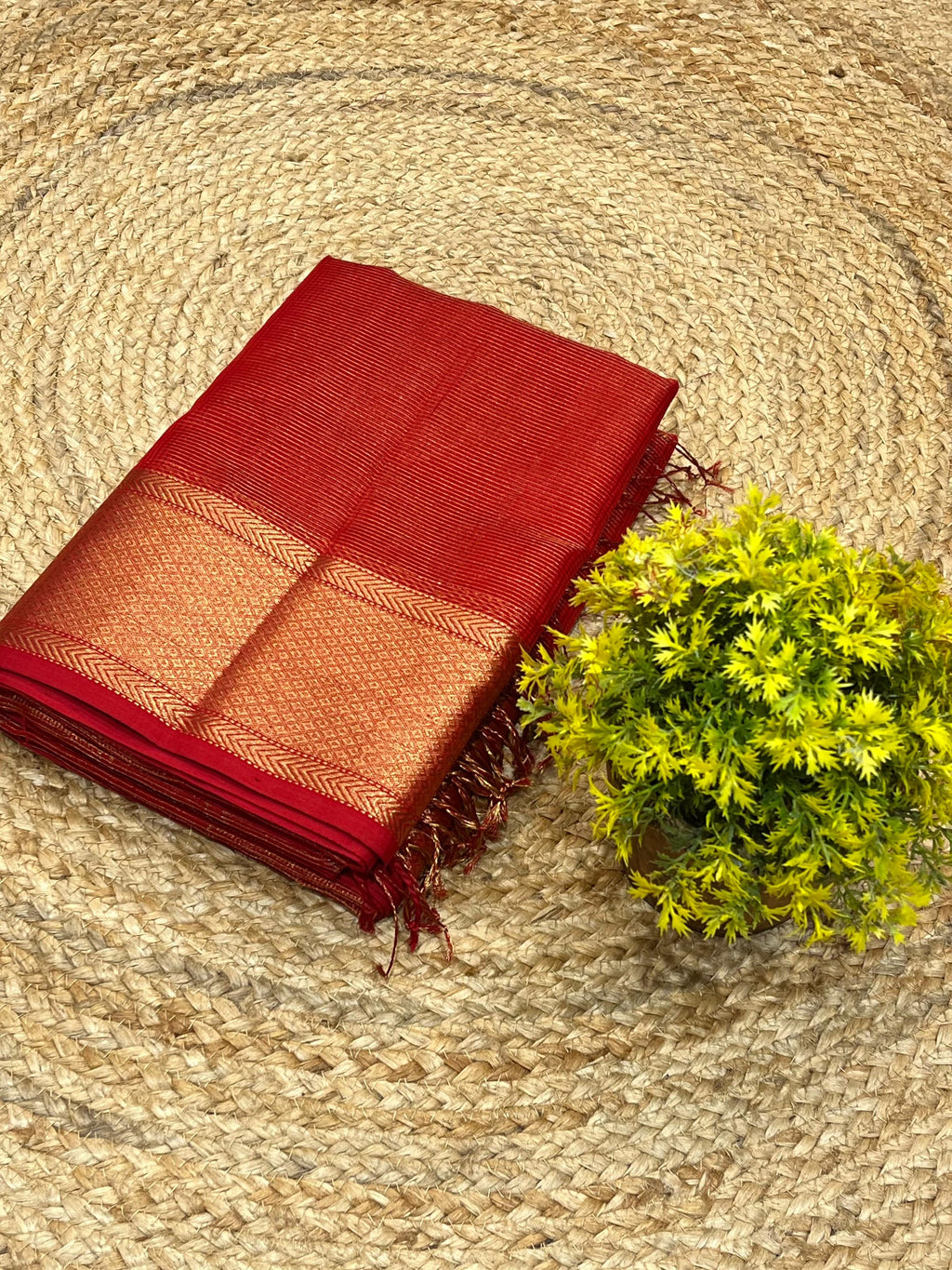 Madavi - Pure Maheswari Silk Saree