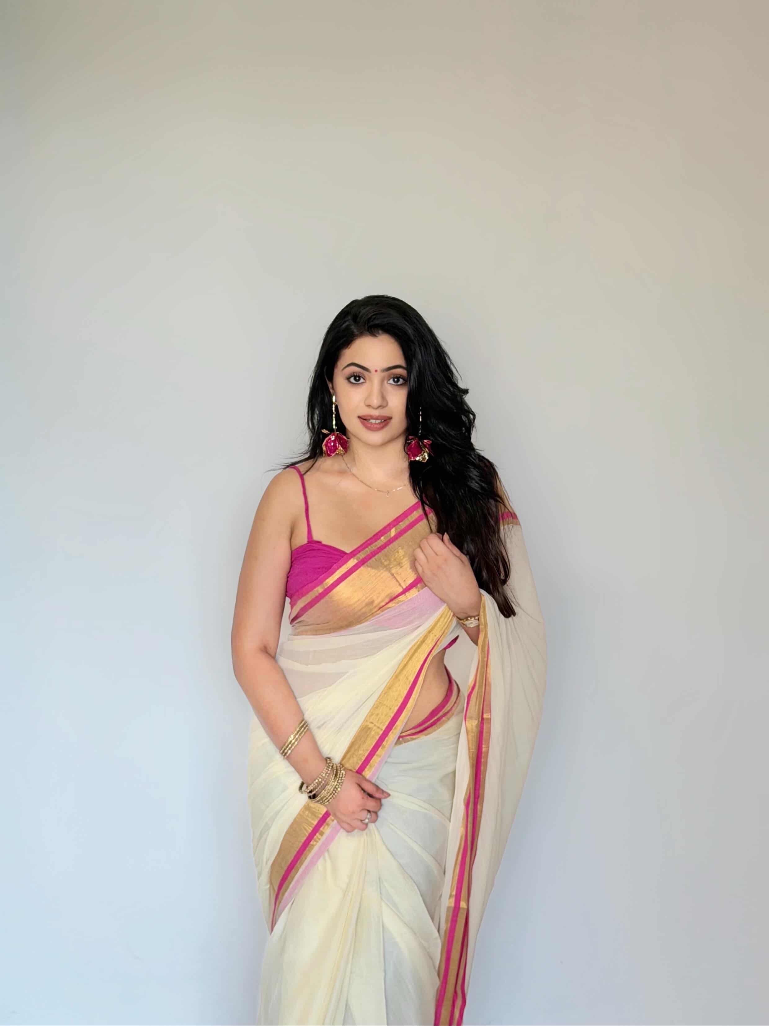 Rinu - Mul Mul Cotton Saree