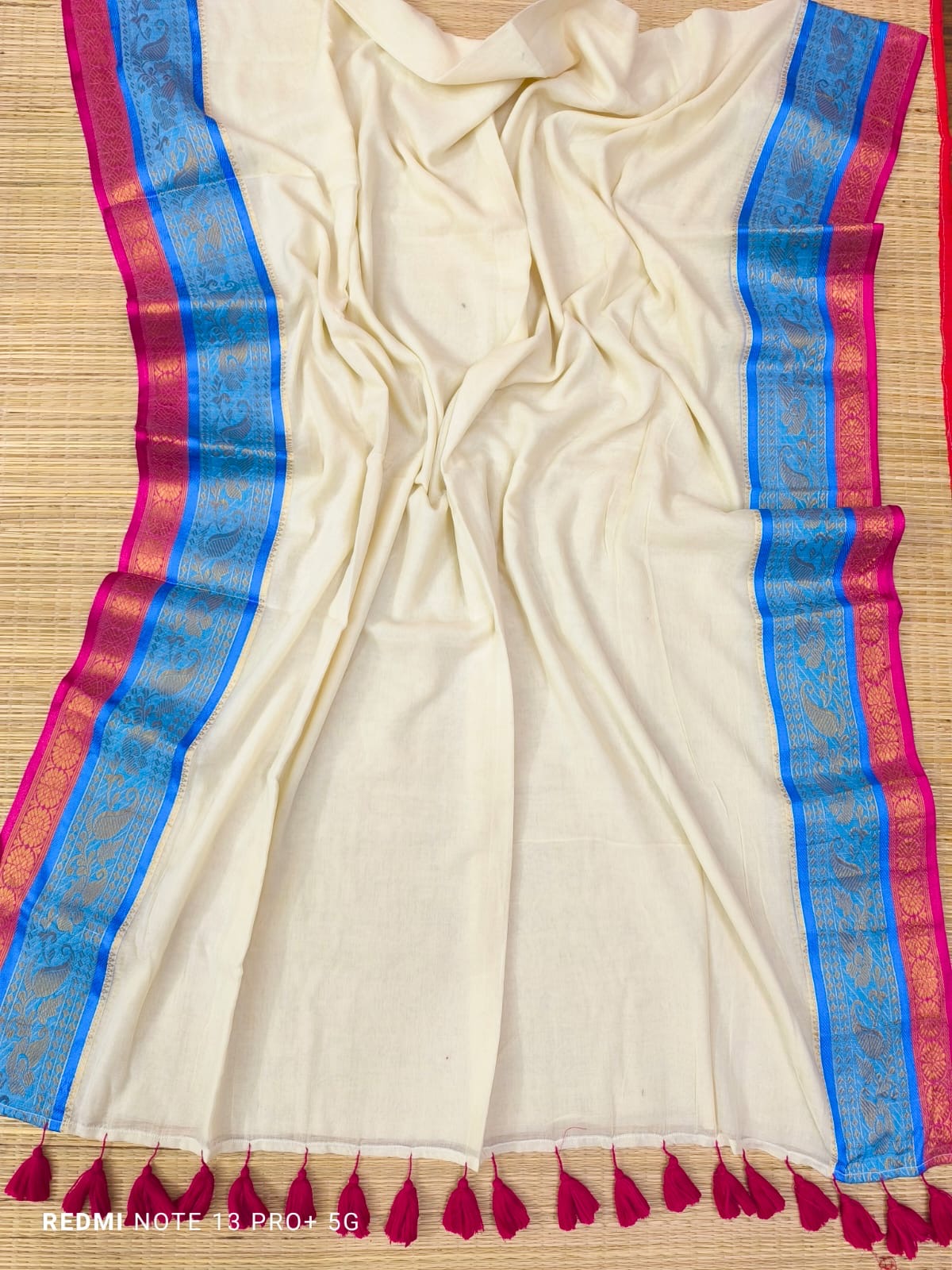 Shyama - 120 Mul Mul Handloom Cotton Saree
