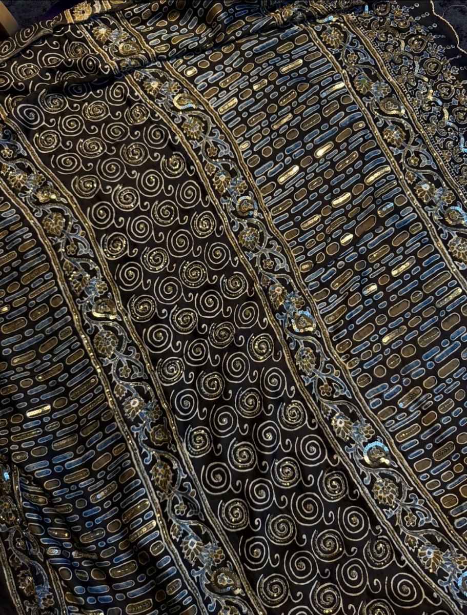 Gaurika | Designer Handcrafted Ajrakh Saree - Zari by Priyanka