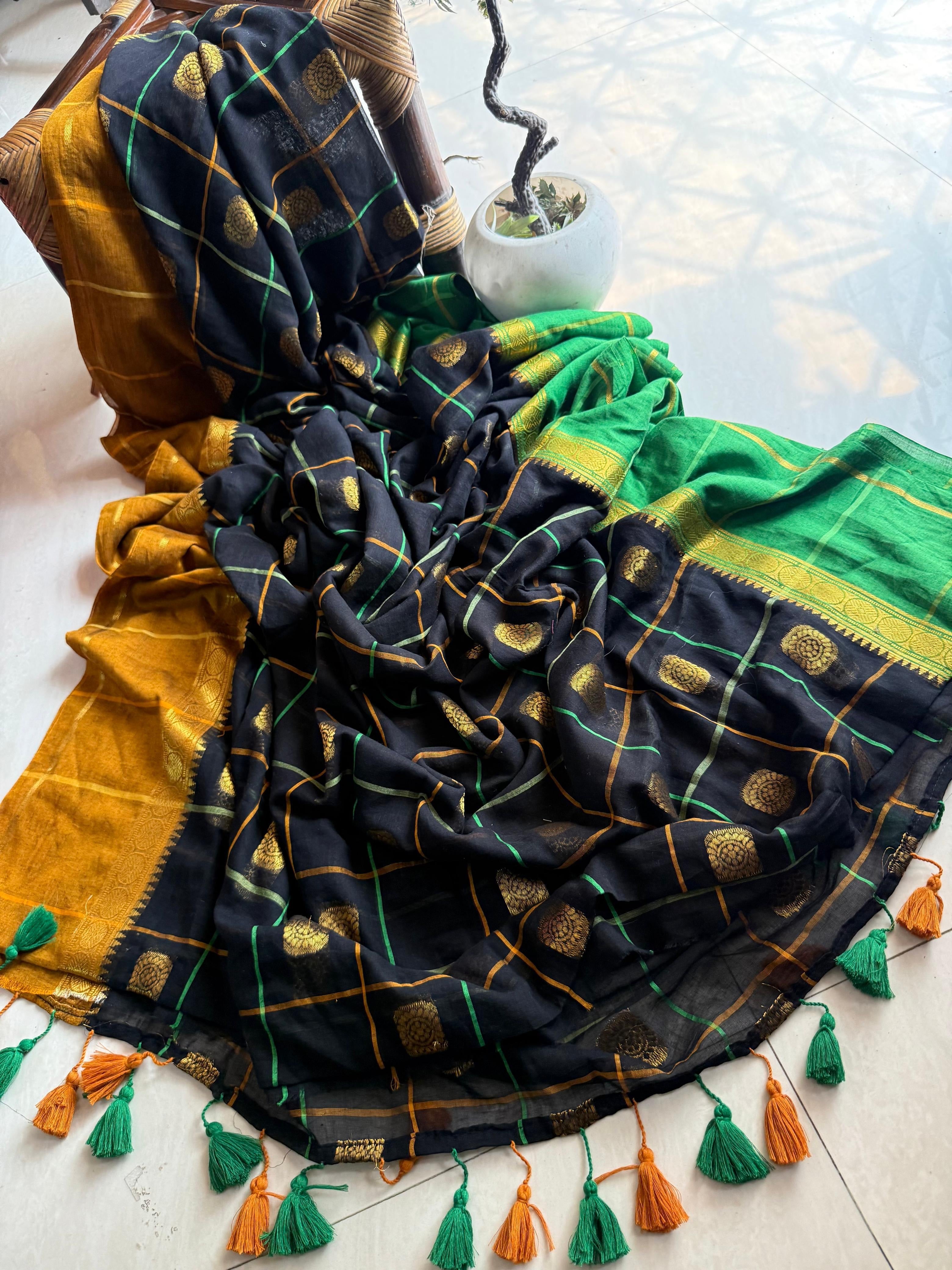 Savika - 120 Mul Mul Handloom Cotton Saree