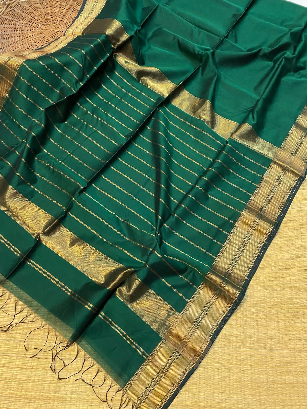 Diya Maheshwari Handloom Jari Chatai Border Saree