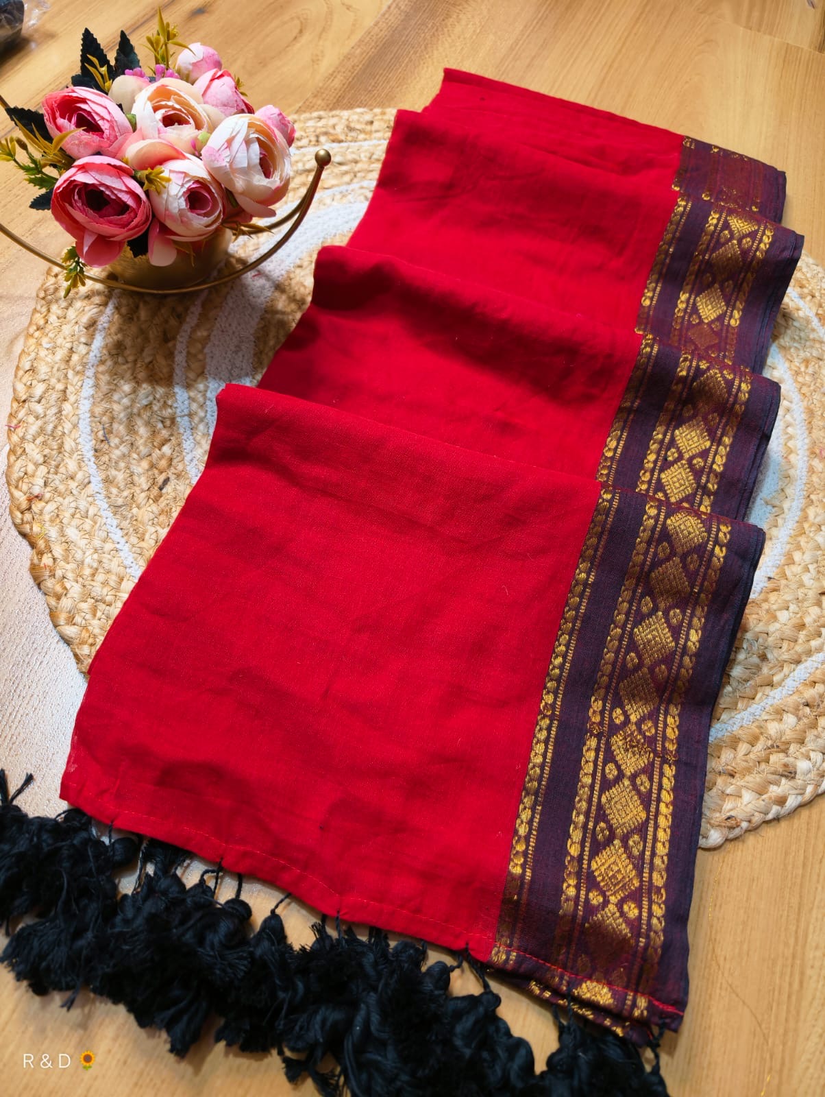 Kalini - 120 Mul Mul Handloom Cotton Saree