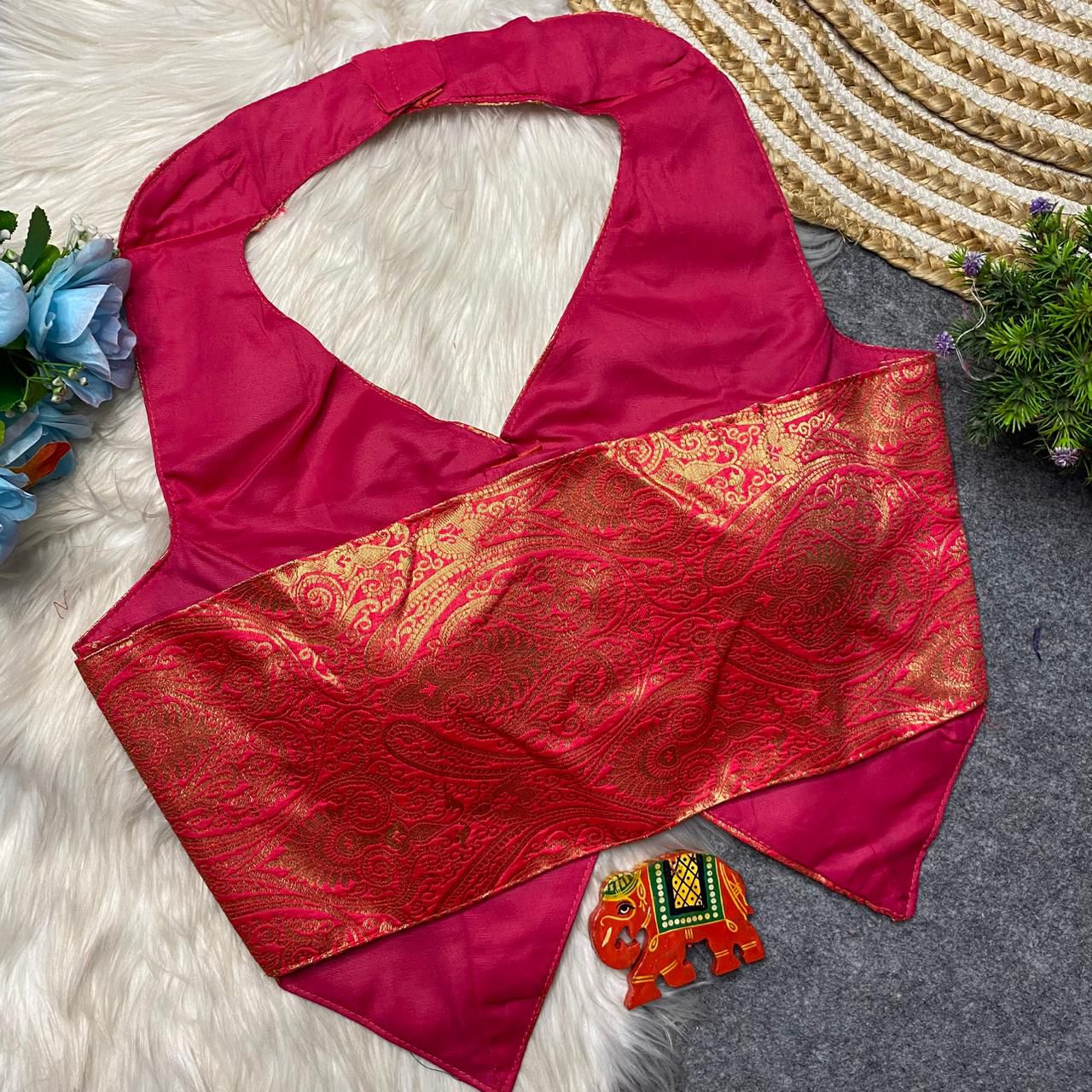 Urfi - Banarasi silk Padded Blouse