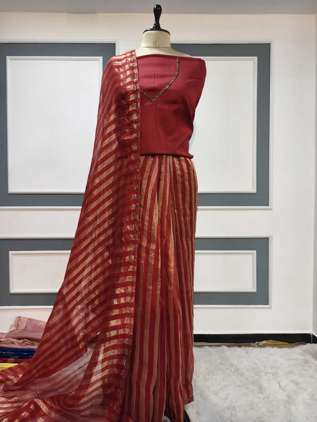 Nimsa - Pure Tissue Silk Saree