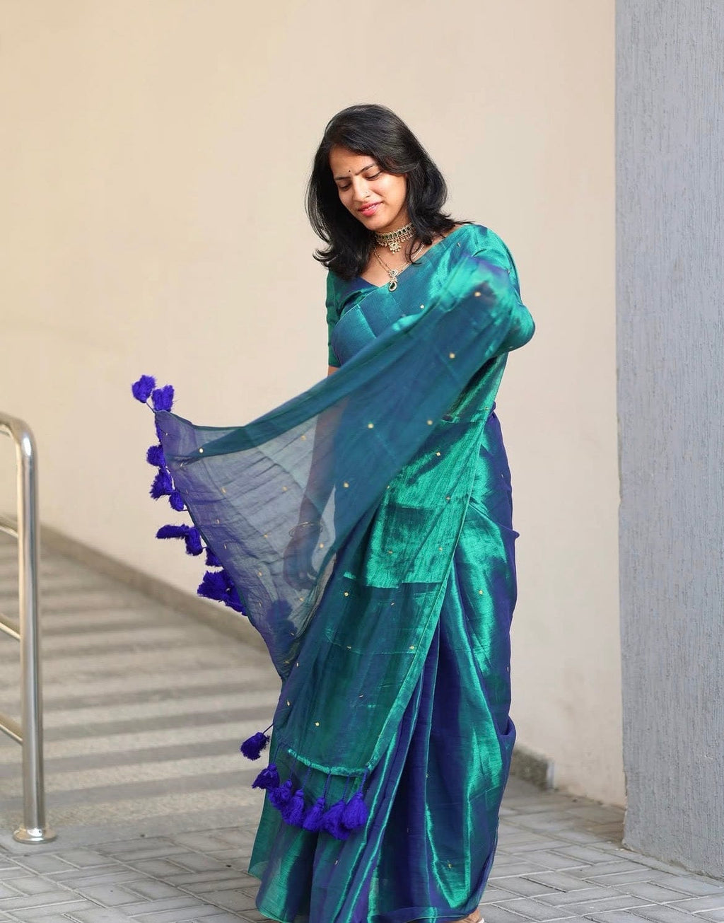Tatva - Handloom Tissue Silk Saree