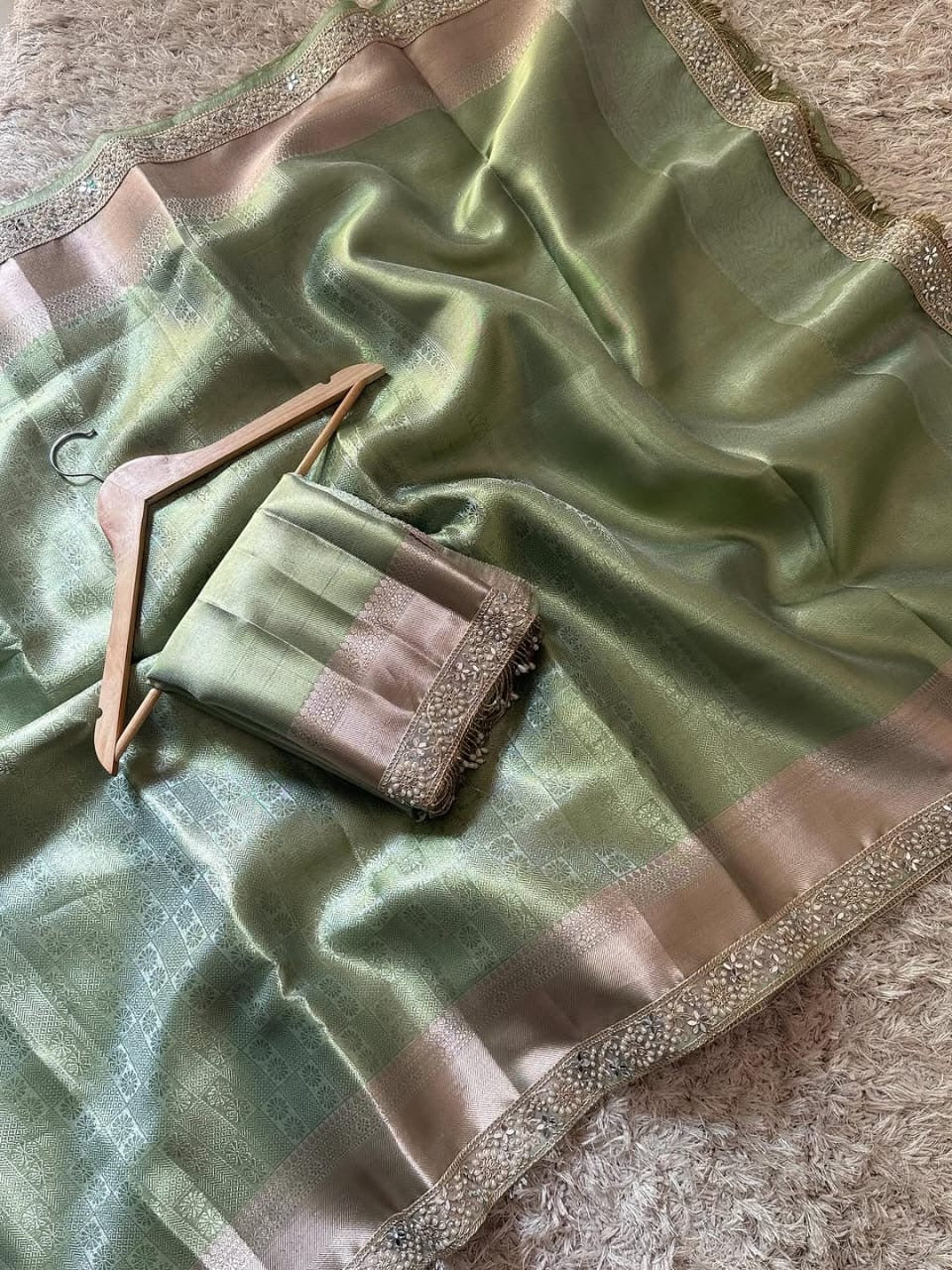 Reshmi - Banarasee Kanchi Tissue Silk Saree