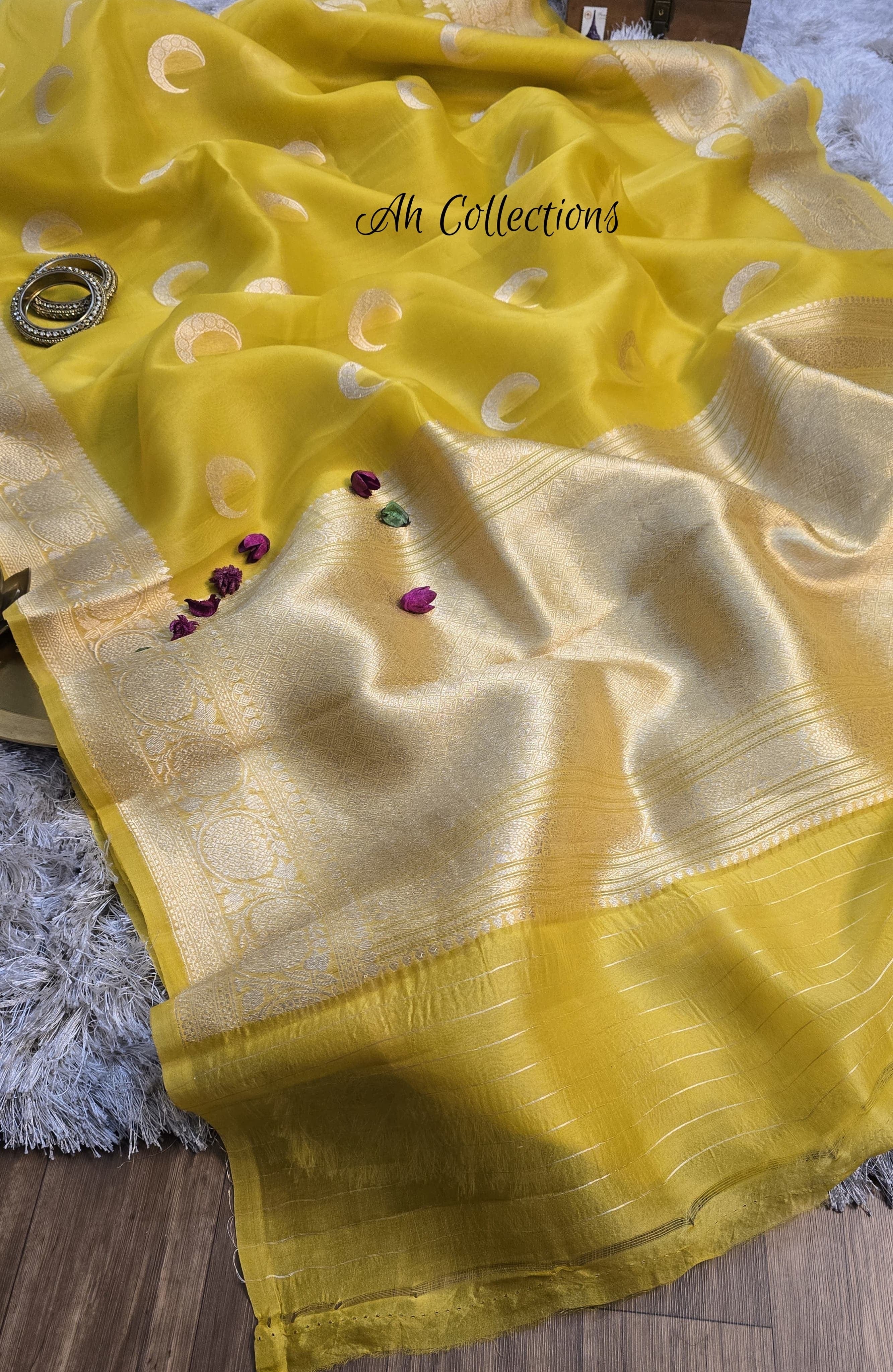 Farah - Pure Kora Silk Kadwa Handwoven Saree