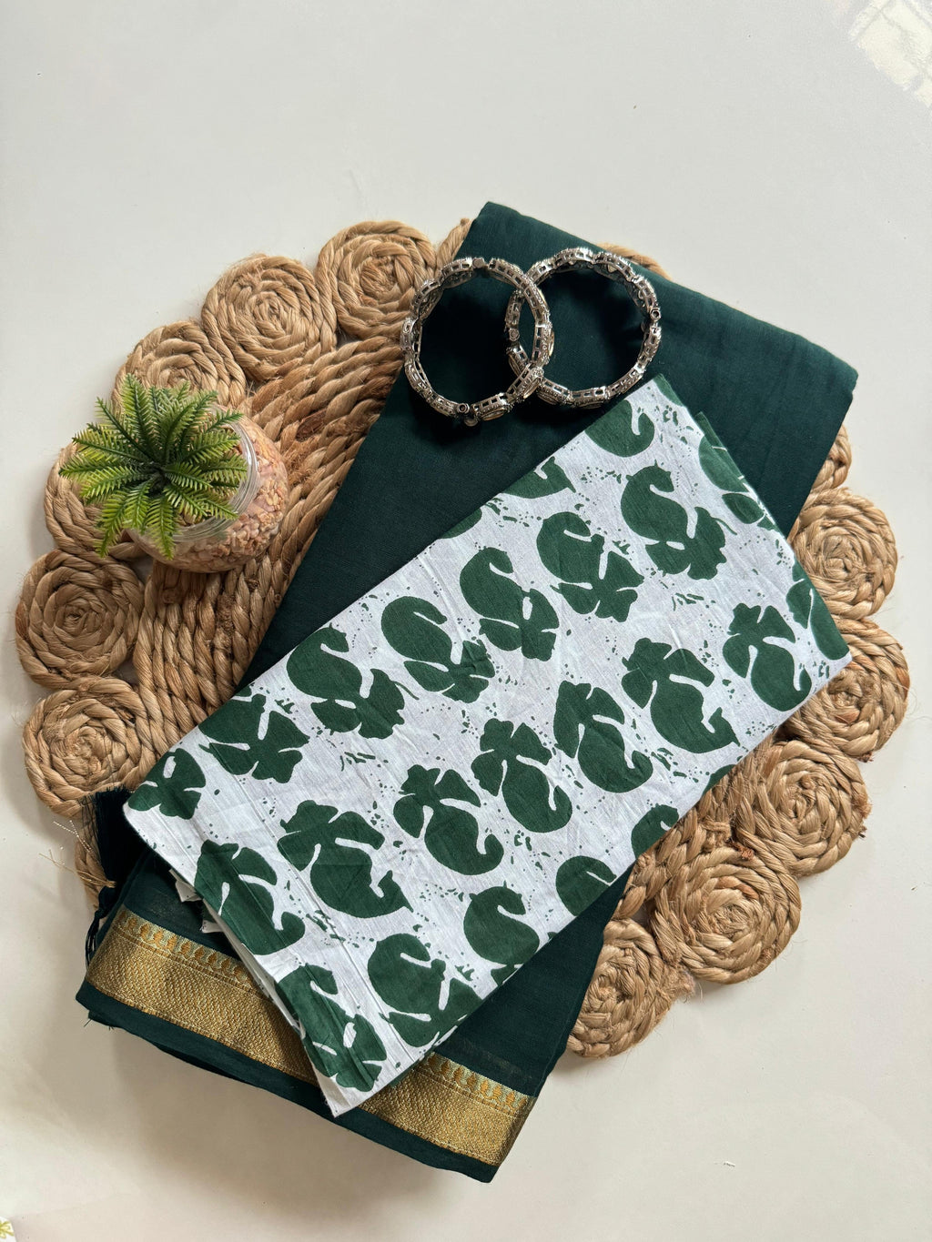 Navami Mul Cotton Saree – Resham Weaving Border with Tassels