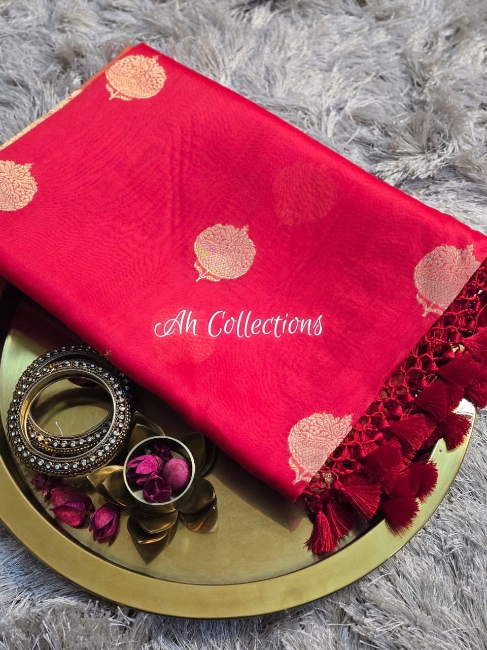 Vrinda - Pure Kora Silk Handwoven Kadhua Saree