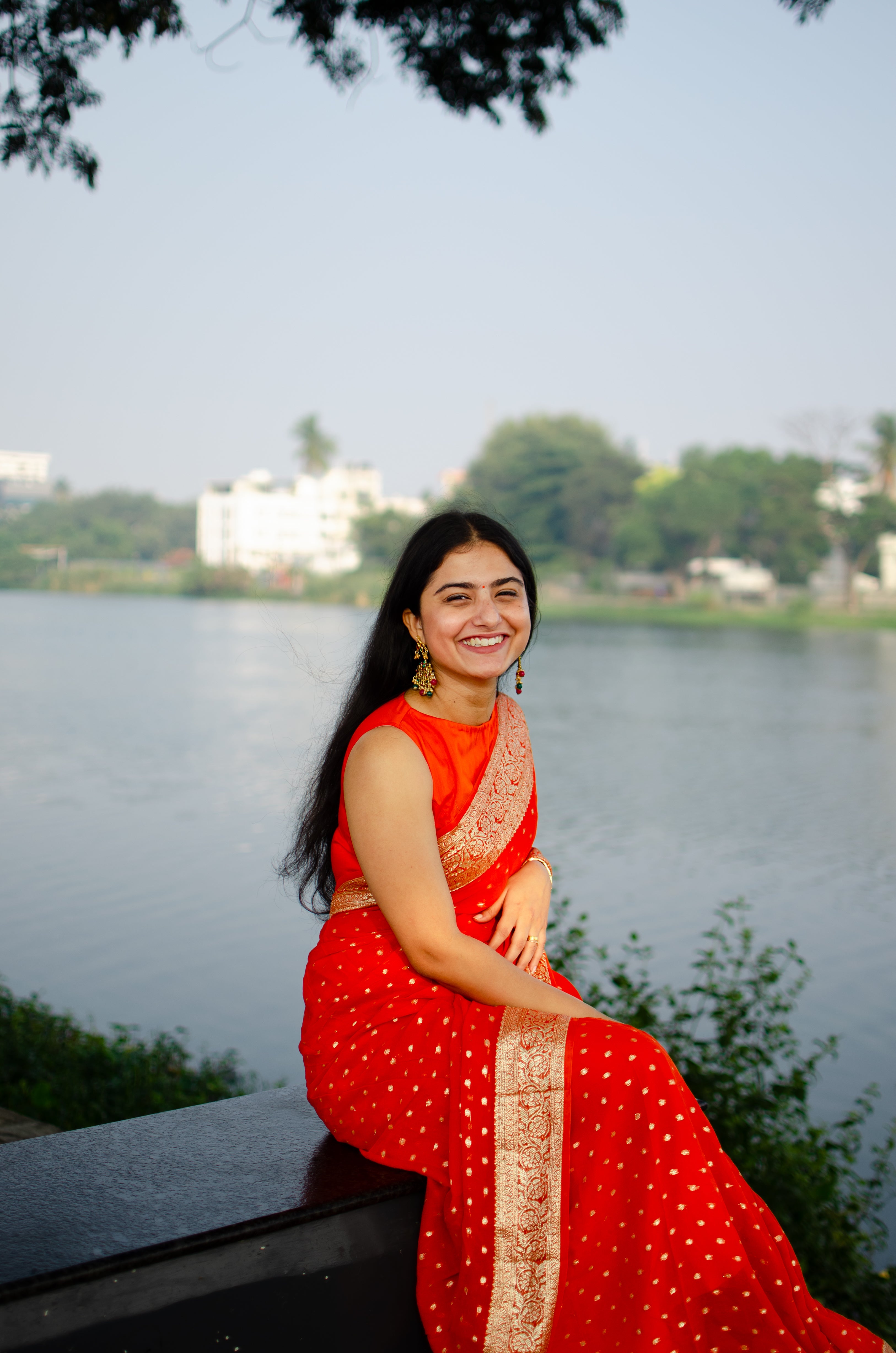 Liya - Georgette saree with gold butties